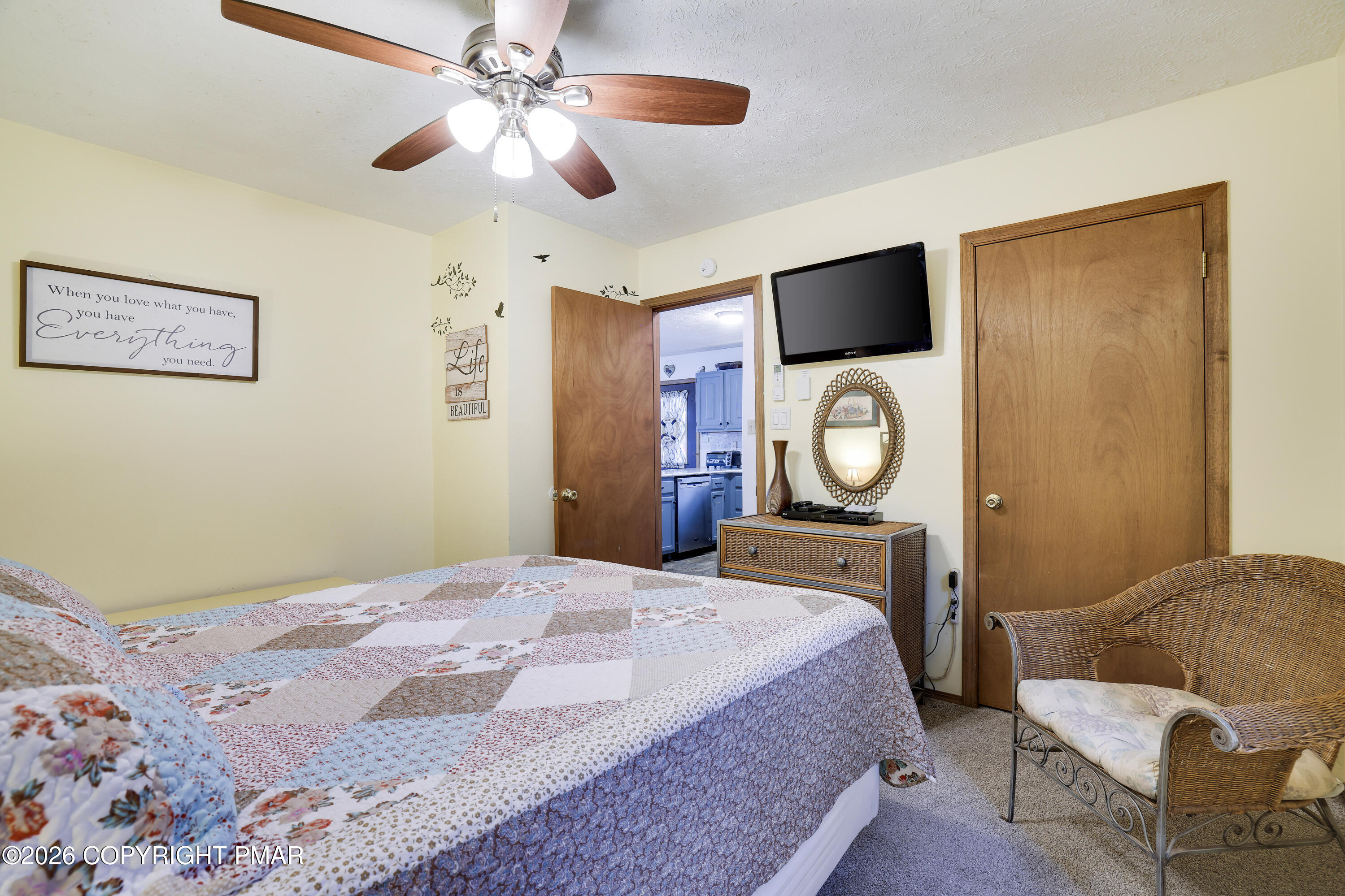 6063 Boardwalk Drive Property Photo 30