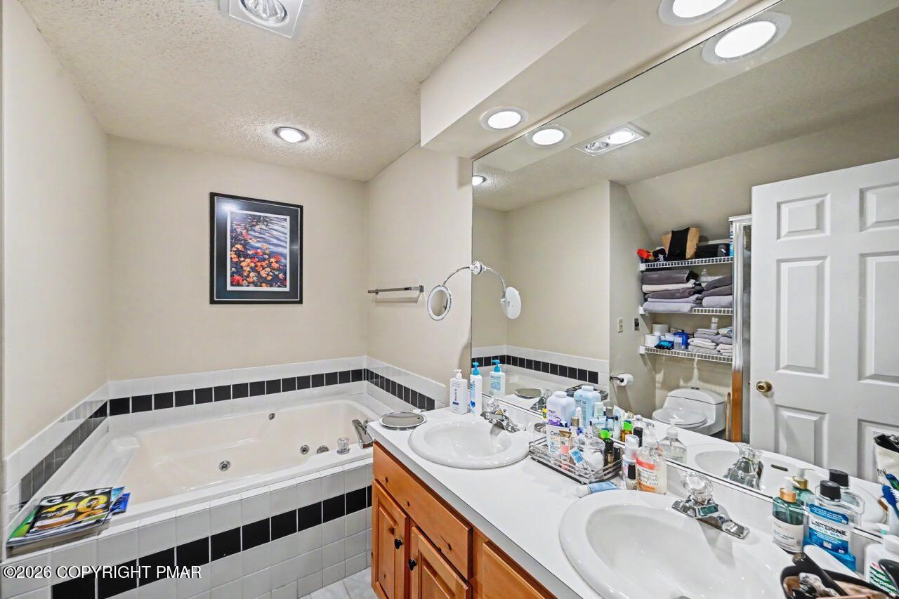 51 Short Hill Road Property Photo 32