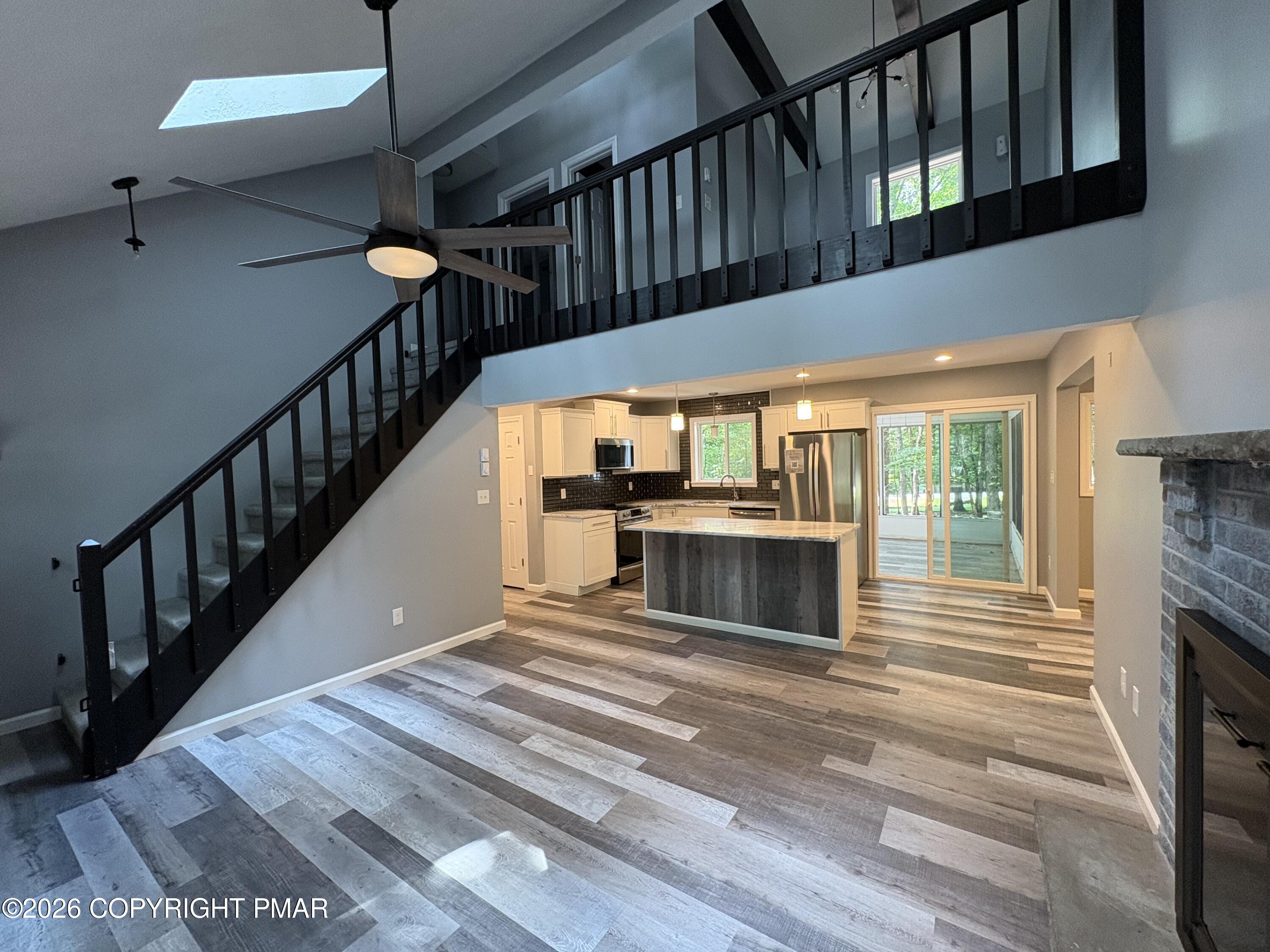 319 Hyland Drive Property Photo 4
