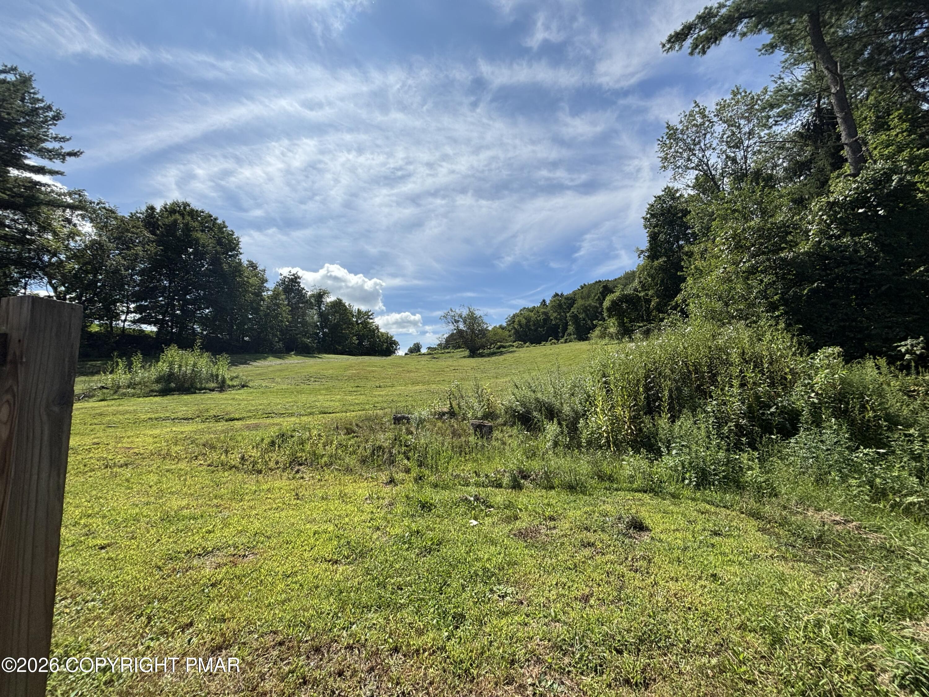 231 Laurel Road Property Photo 12
