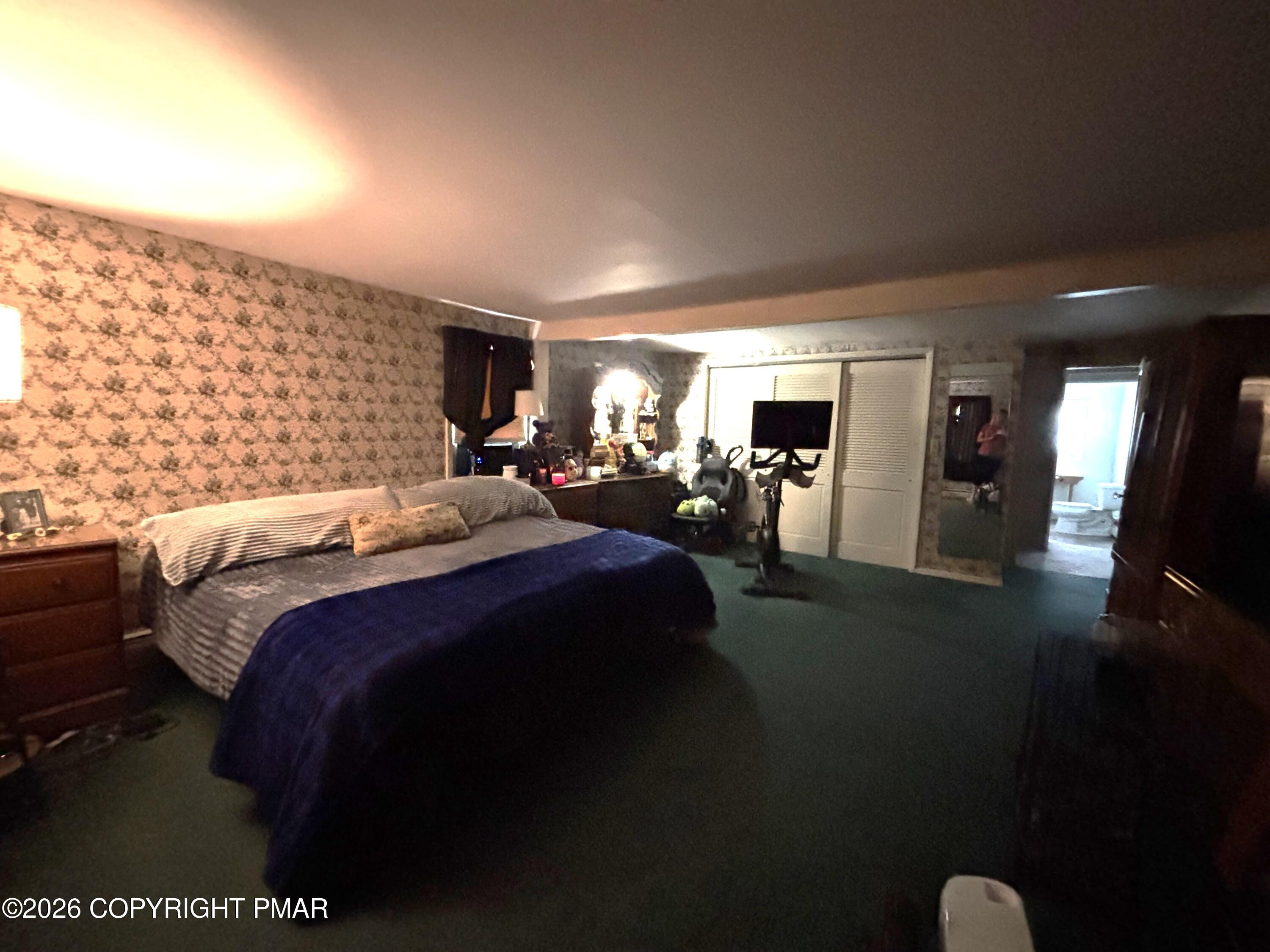 231 Laurel Road Property Photo 28