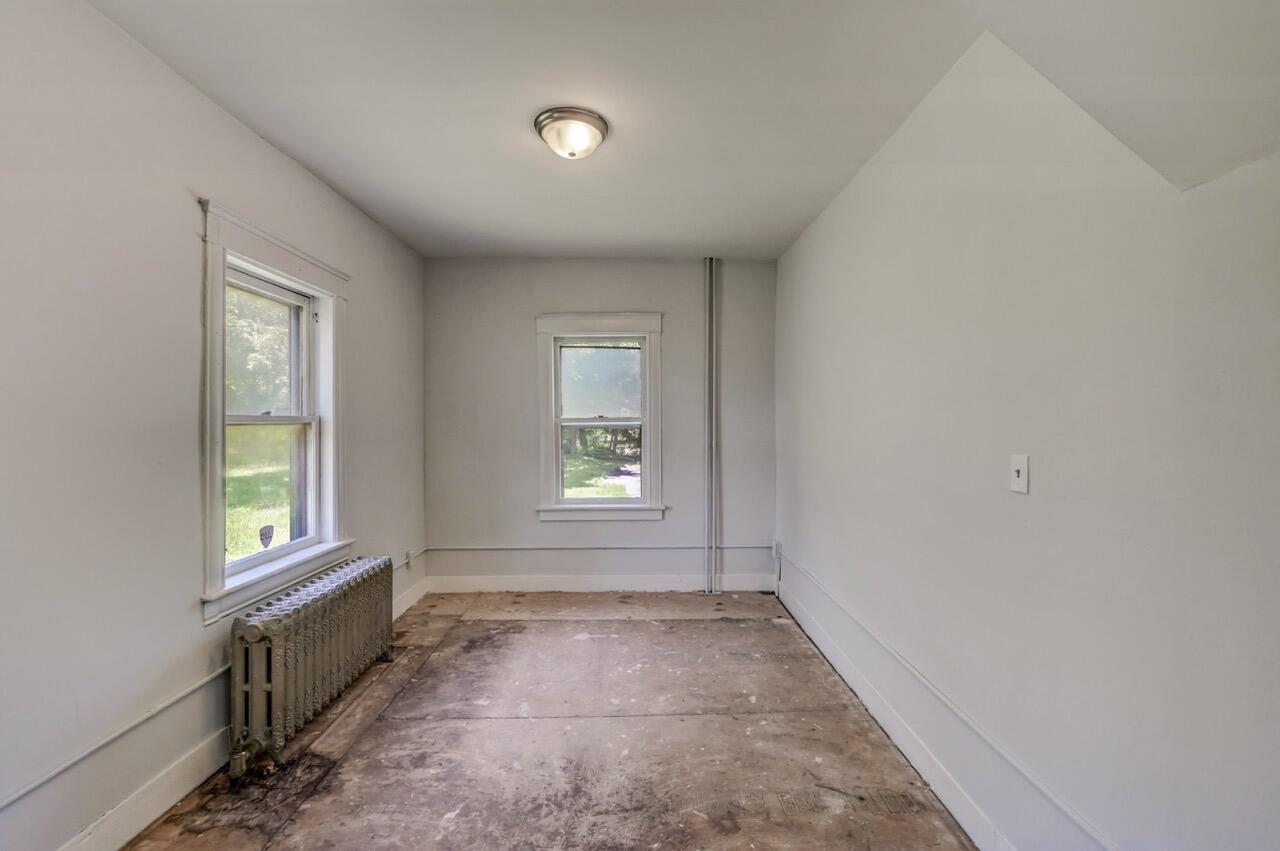1198 W Main Street Property Photo 30
