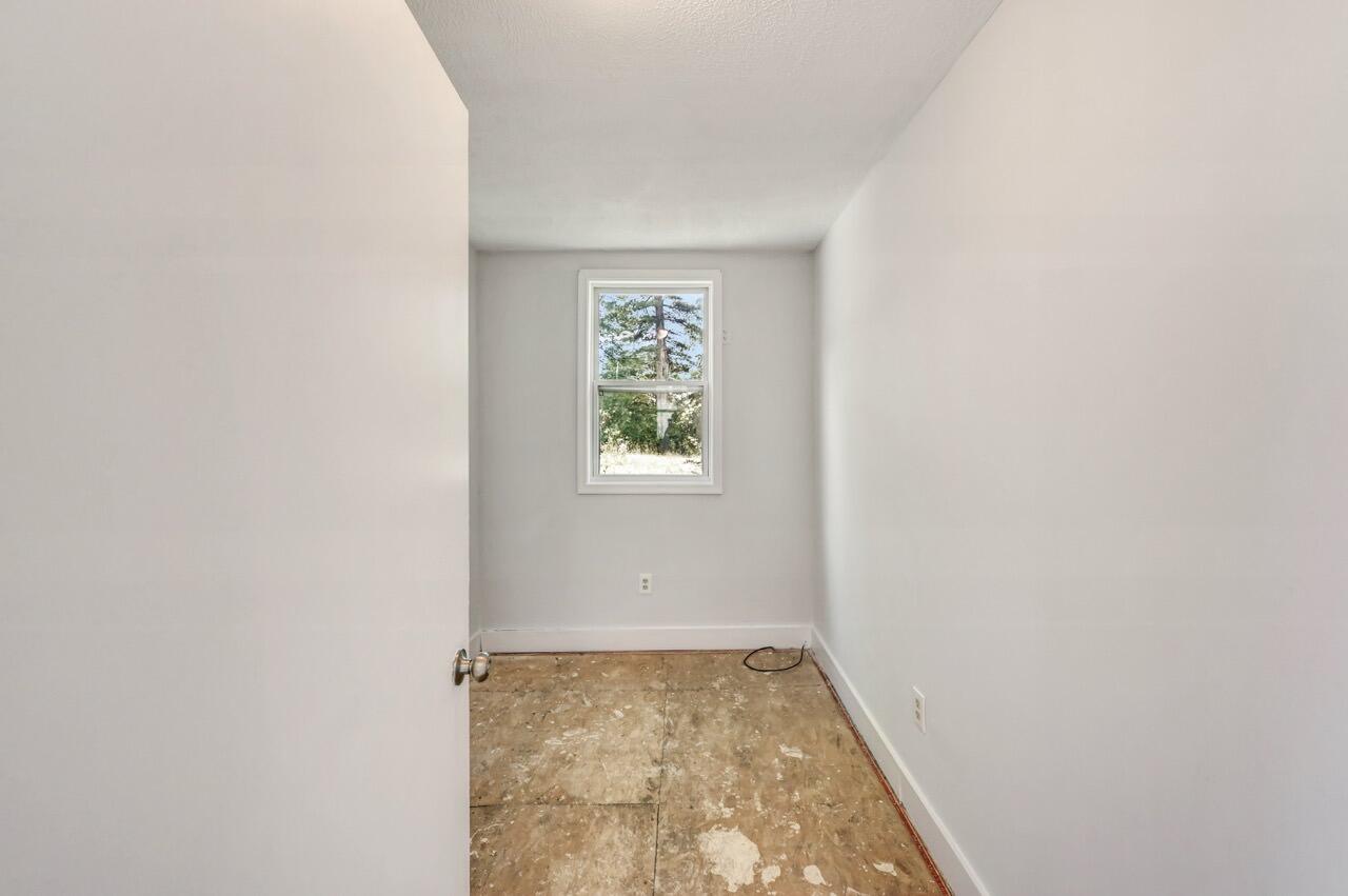 1198 W Main Street Property Photo 36