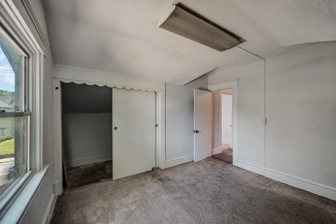 1198 W Main Street Property Photo 54
