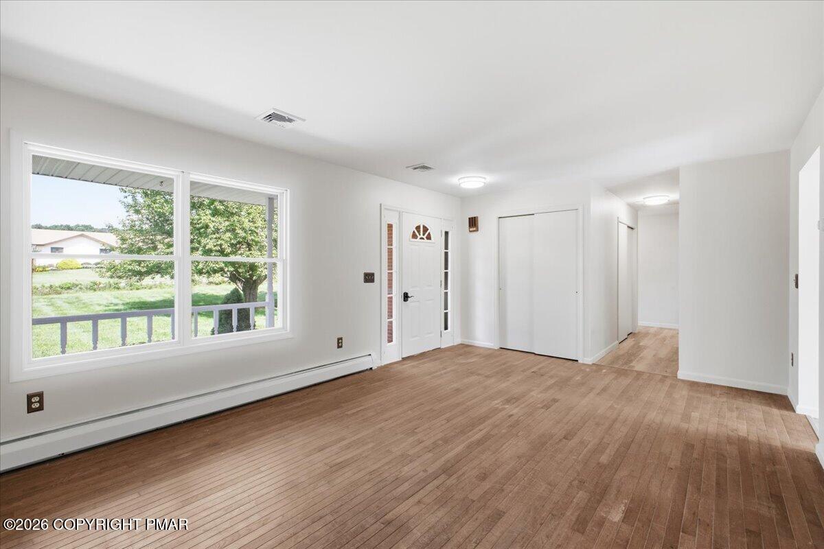 114 Amy Lane Property Photo 12
