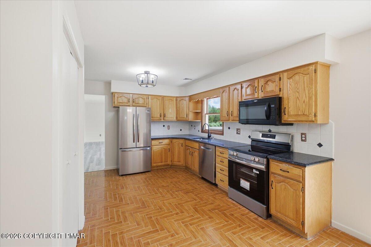 114 Amy Lane Property Photo 18