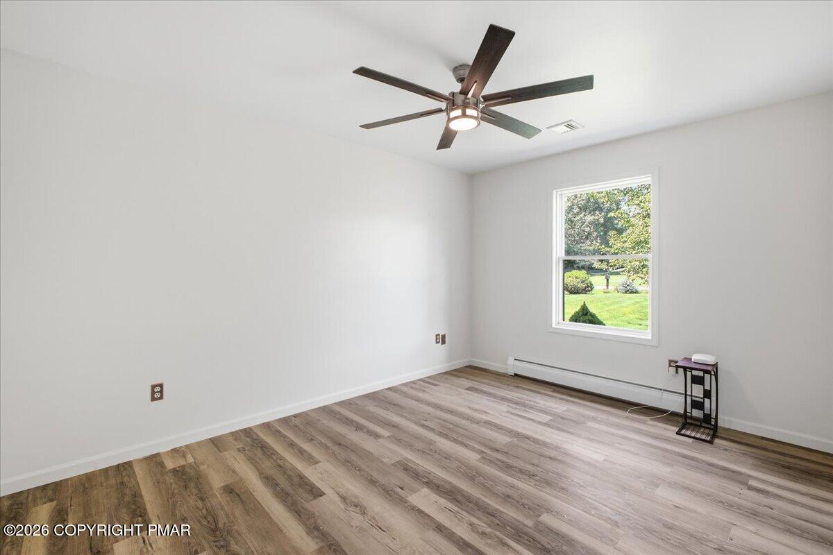 114 Amy Lane Property Photo 35