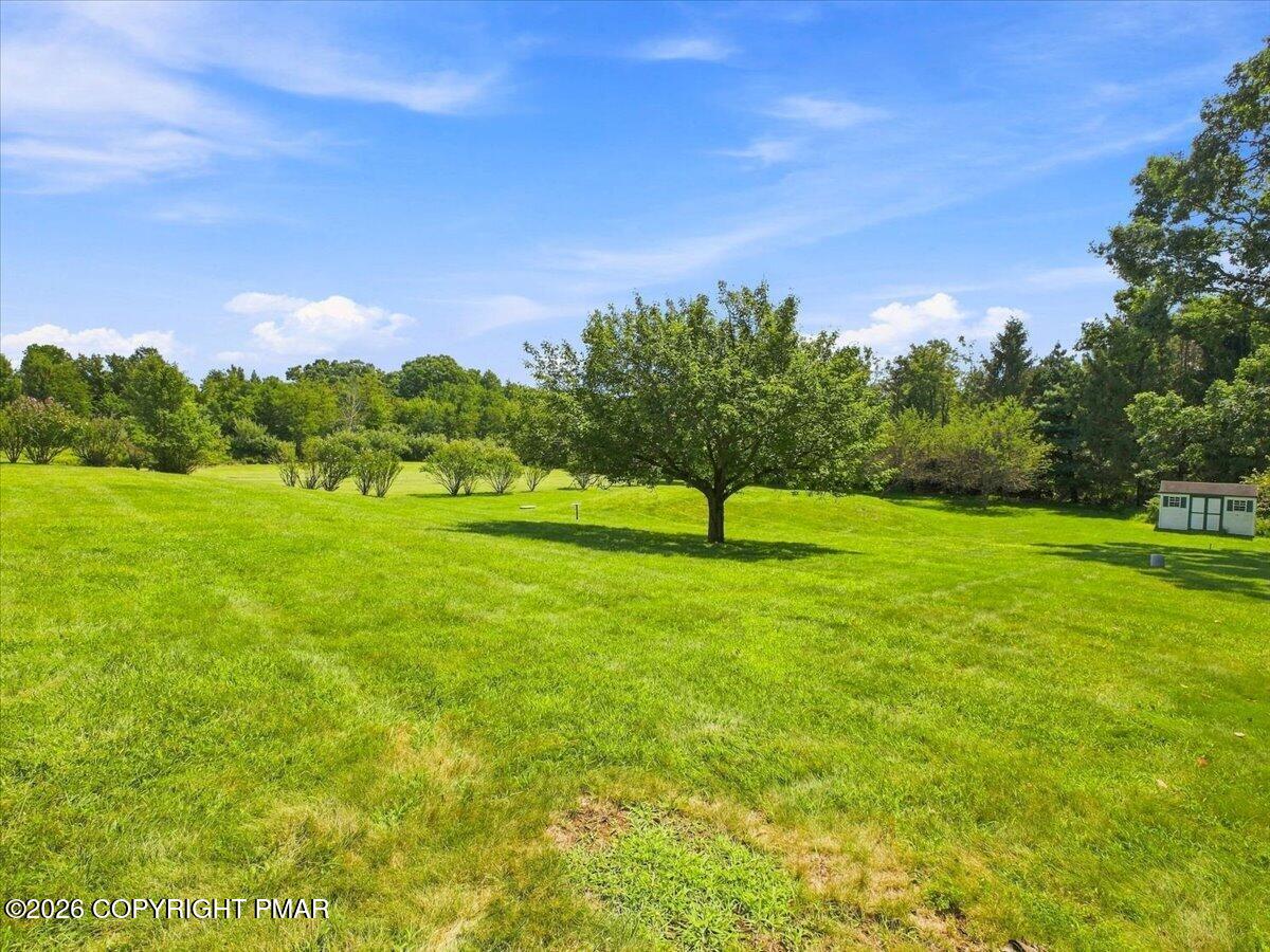 114 Amy Lane Property Photo 46