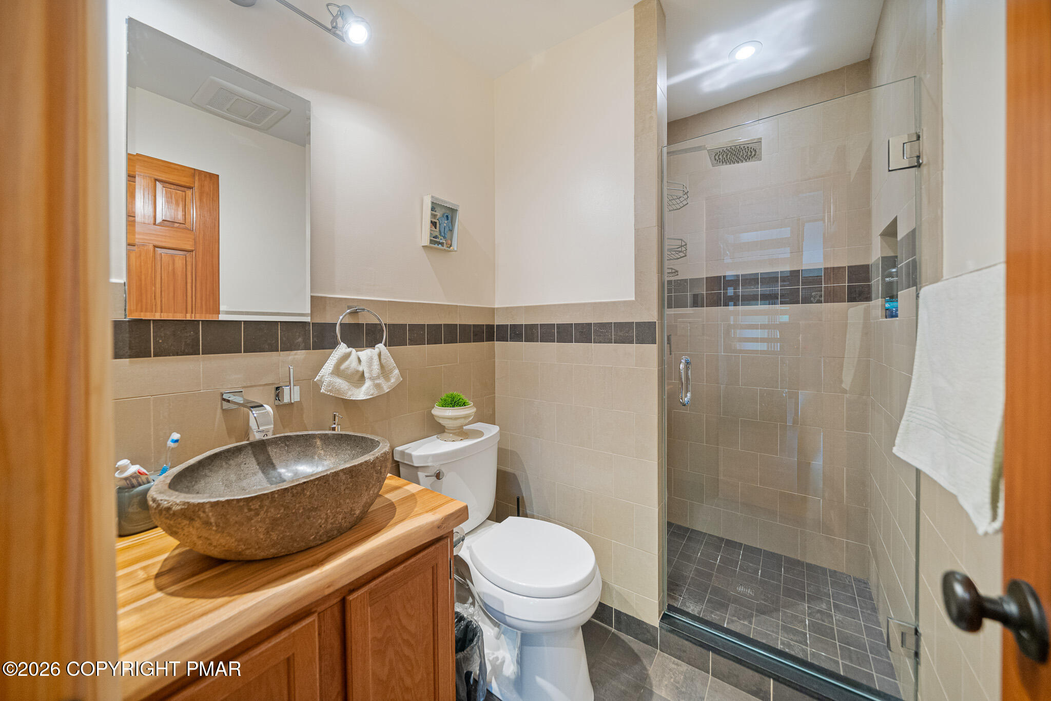 187 Radcliff Road Property Photo 11