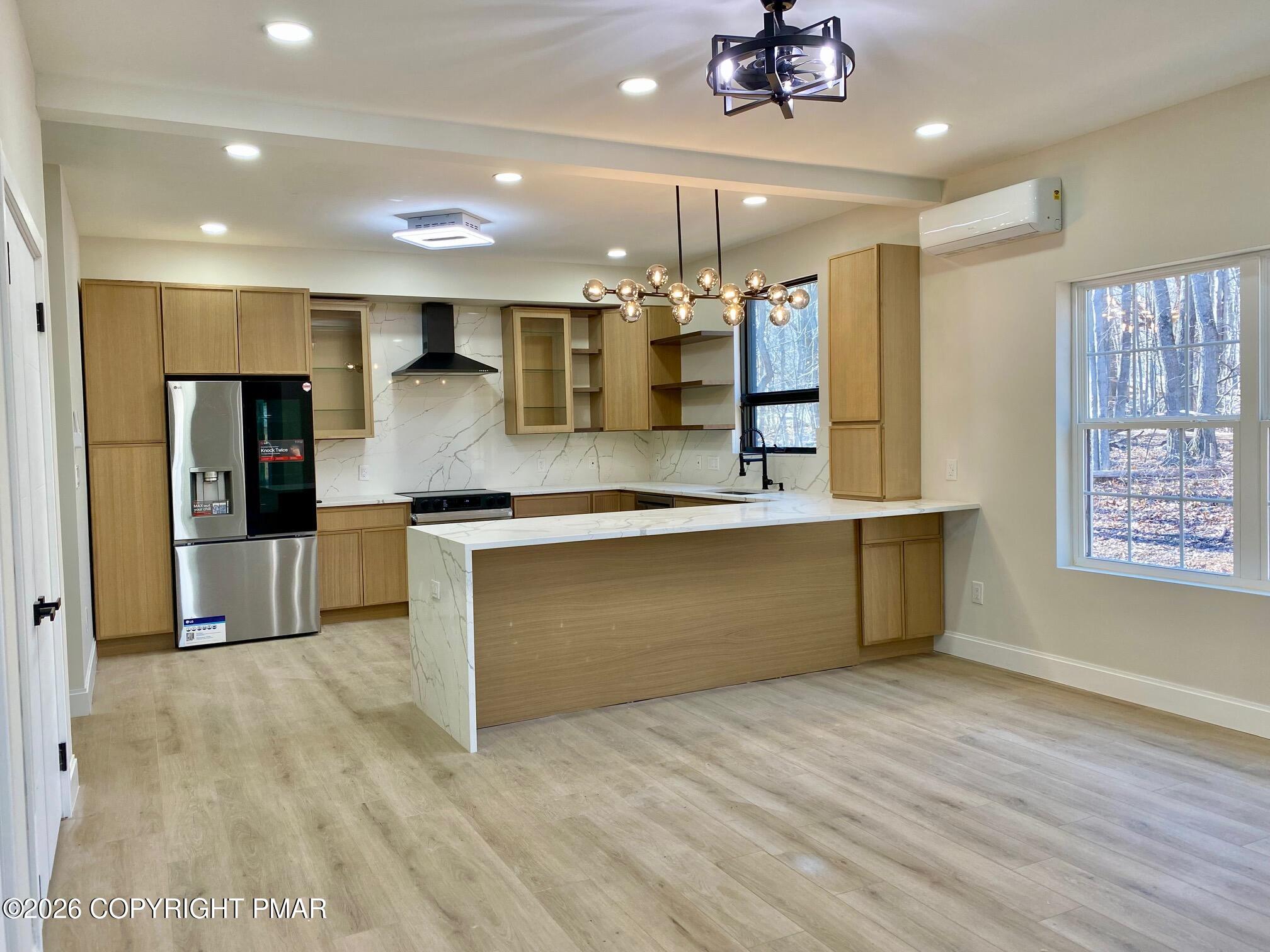 1109 N Rocky Mountain Drive Property Photo 16