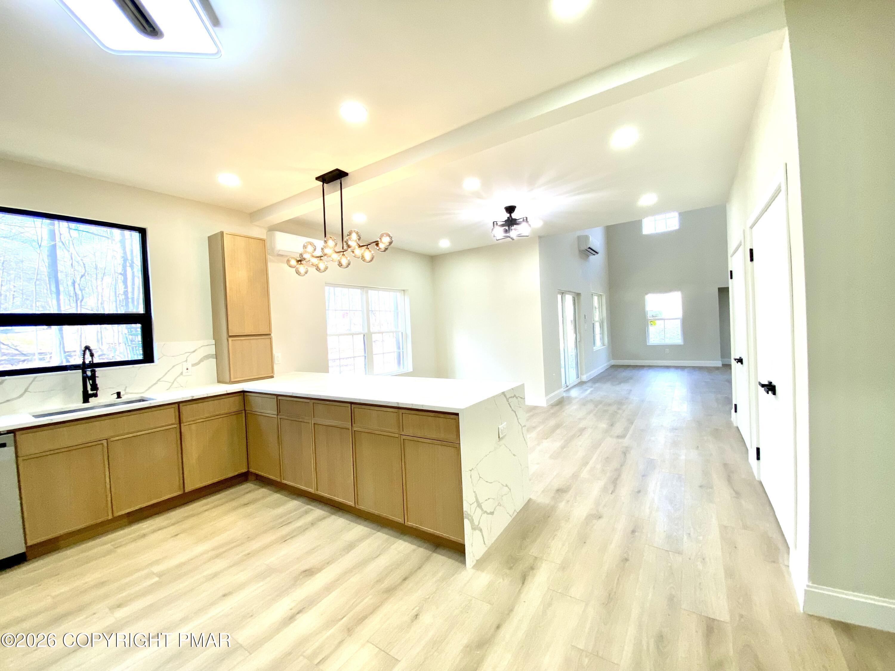 1109 N Rocky Mountain Drive Property Photo 18
