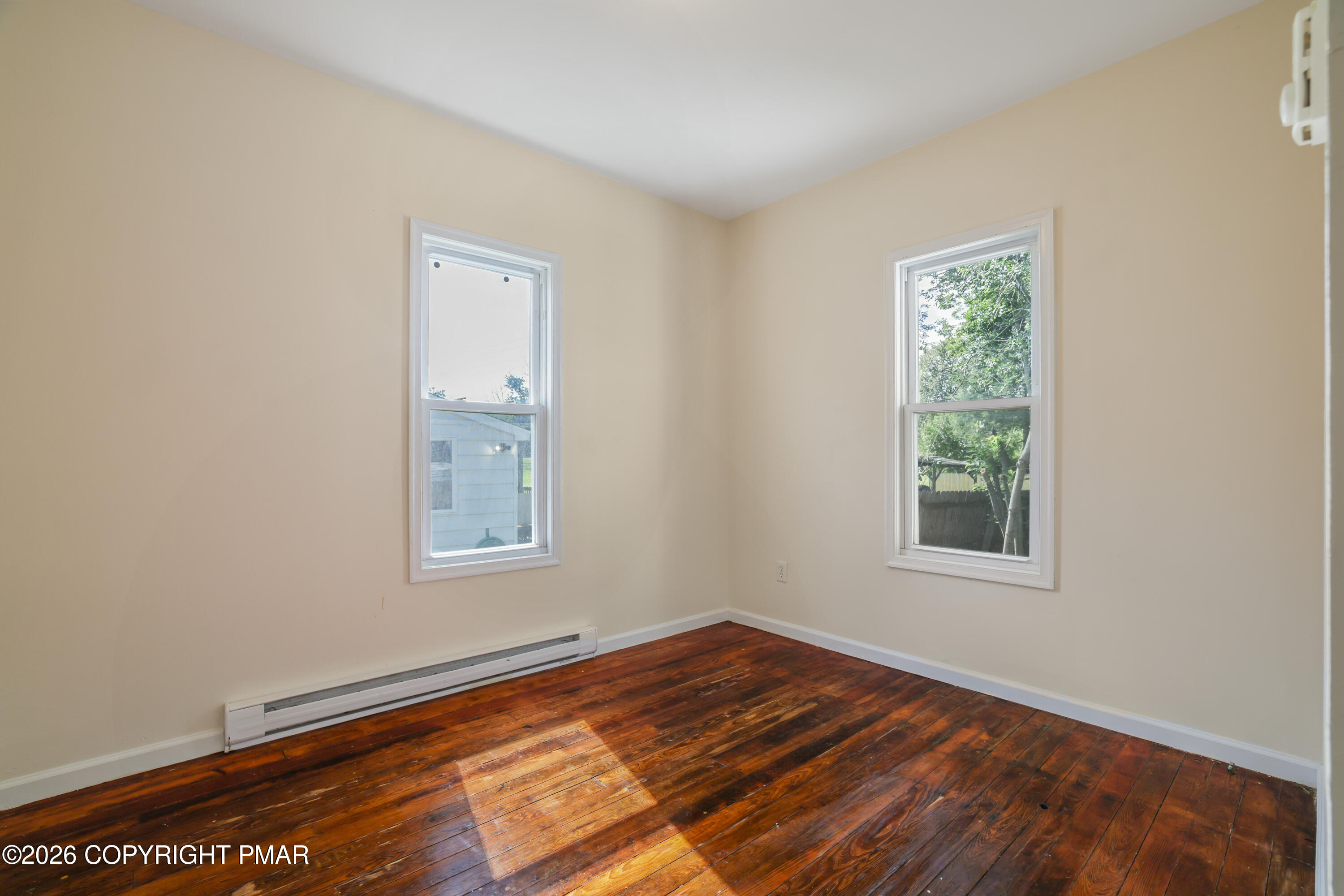140 Barnum Street Property Photo 16