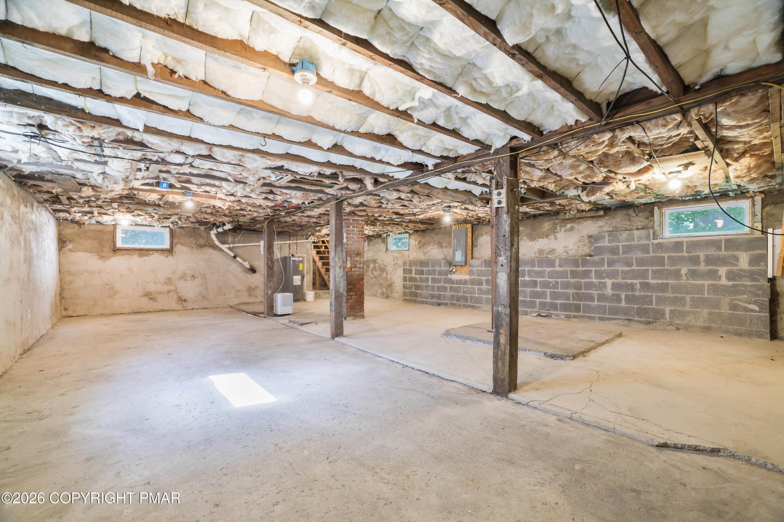 140 Barnum Street Property Photo 24