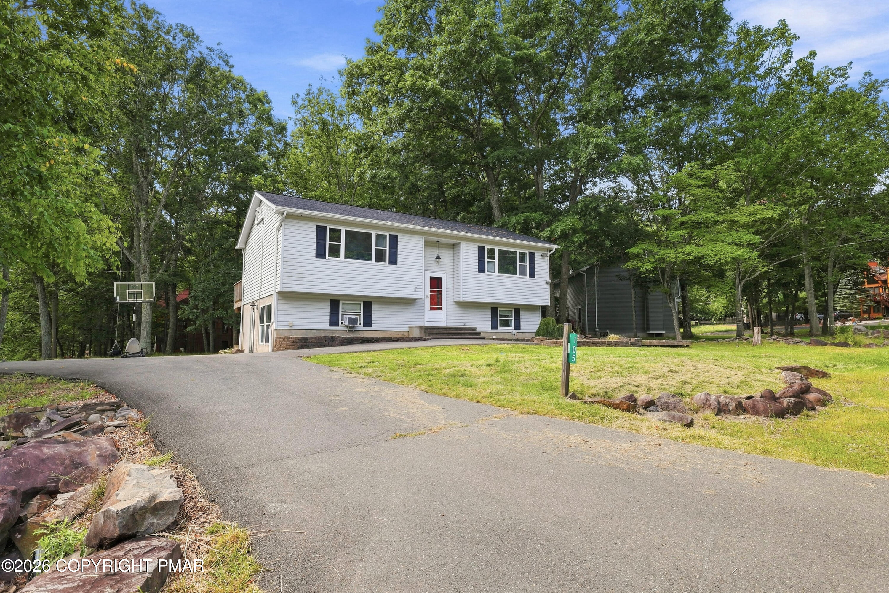 105 Ledgewood Drive Property Photo 37