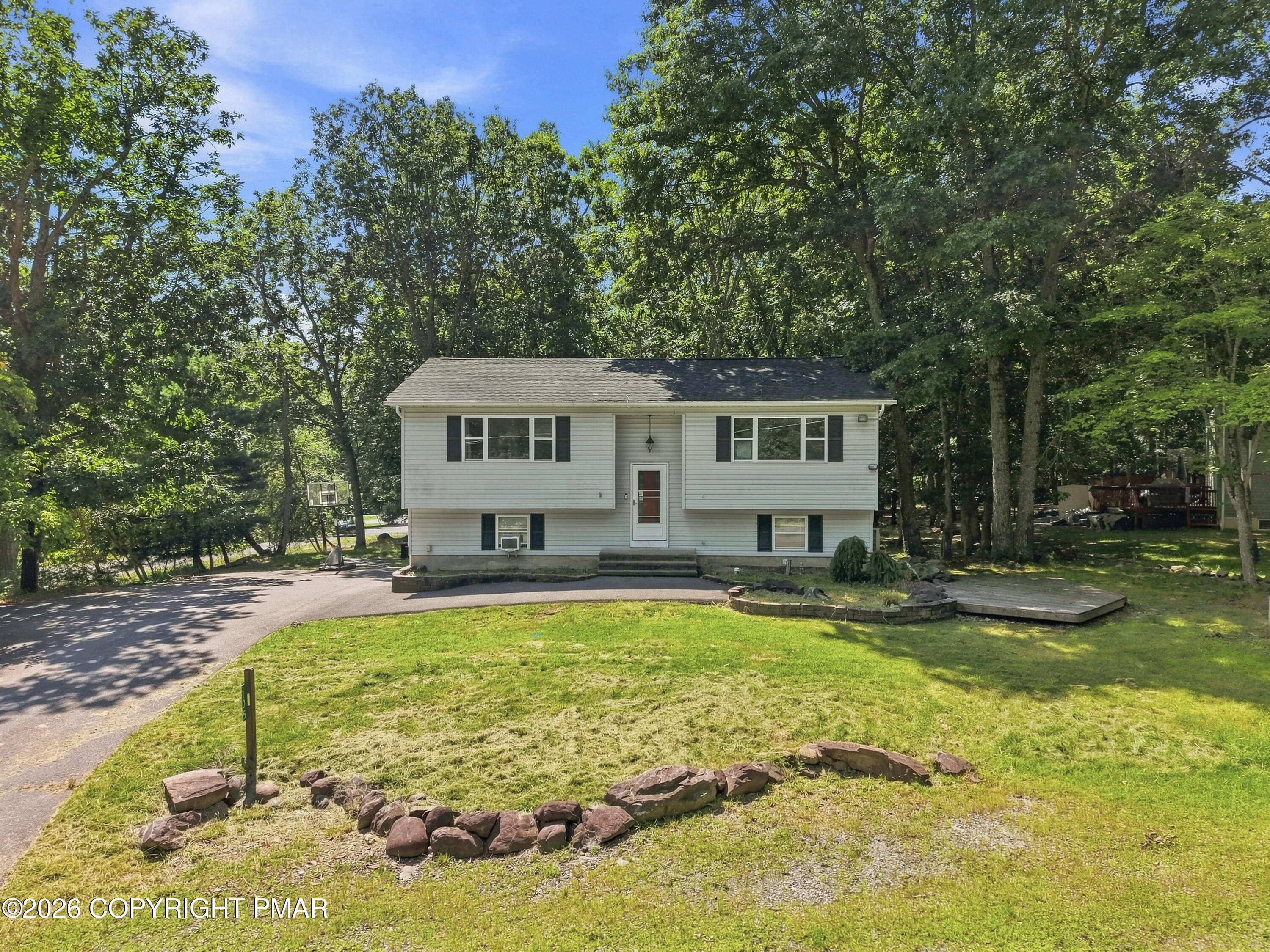 105 Ledgewood Drive Property Photo 38