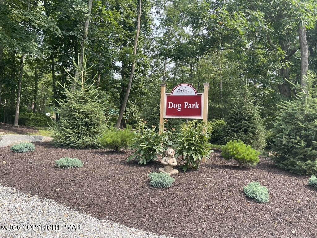 105 Ledgewood Drive Property Photo 41