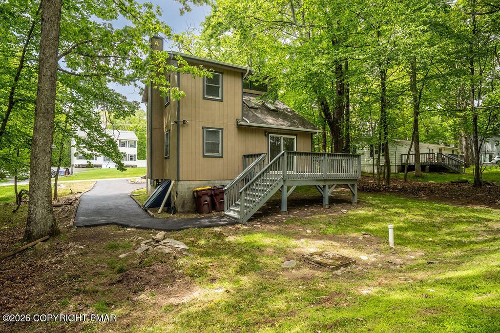 132 Cottonwood Court Property Photo 4