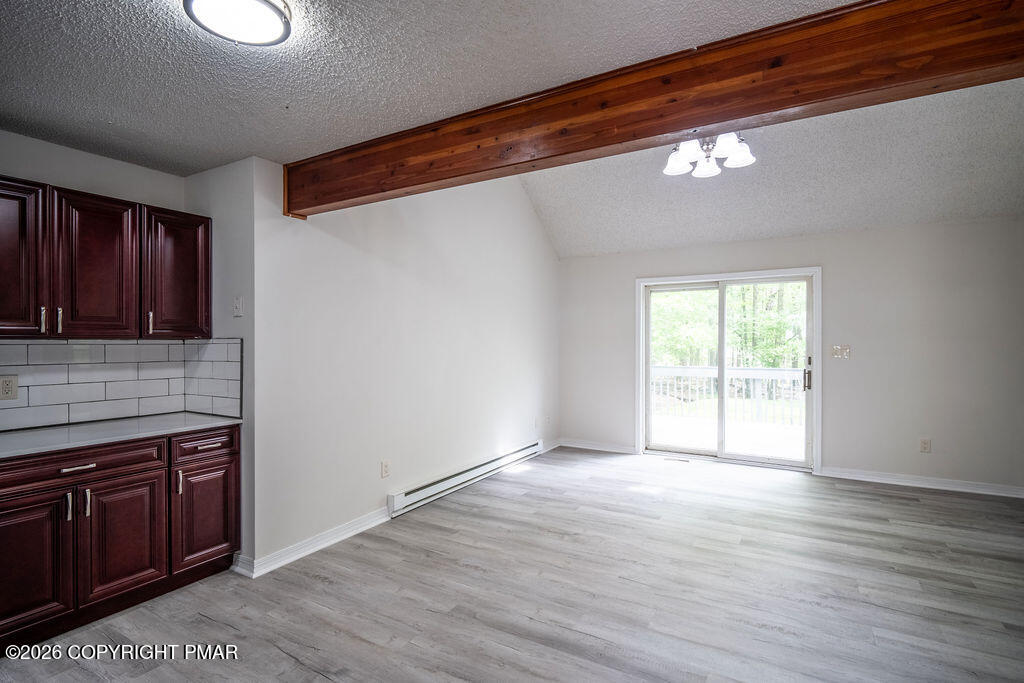 132 Cottonwood Court Property Photo 9