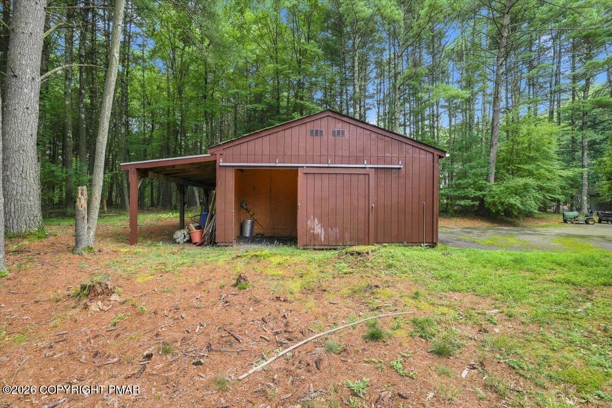 331 Mt Nebo Road Property Photo 33