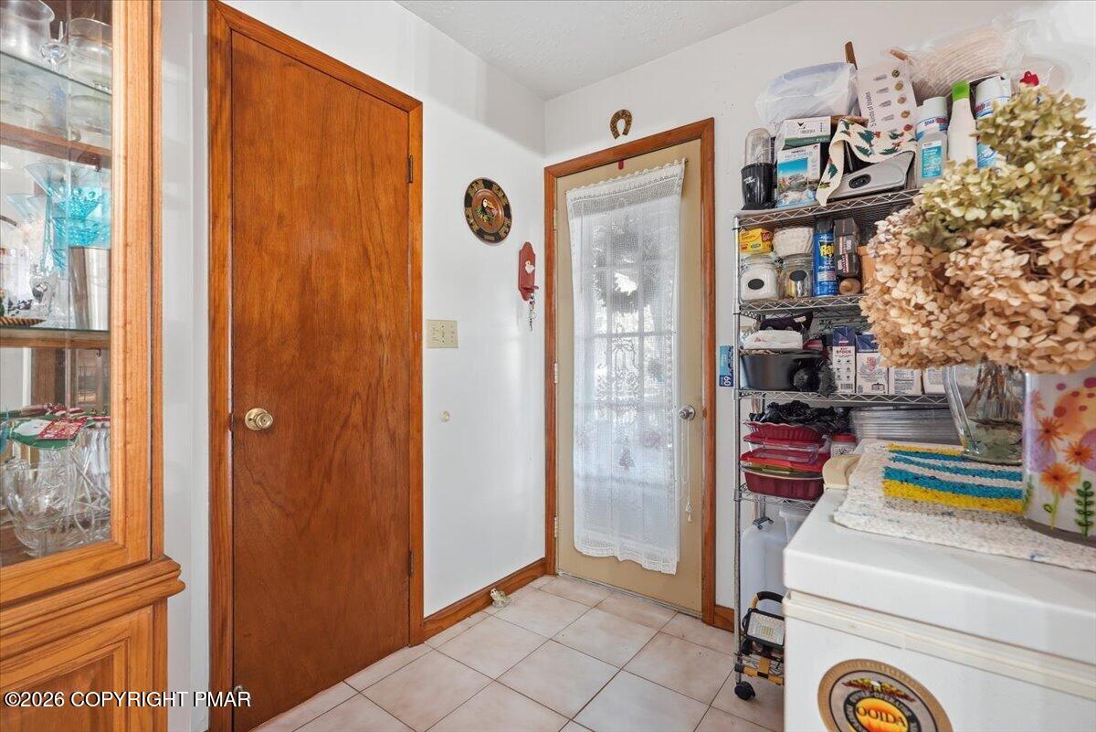 7110 Robinwood Drive Property Photo 15