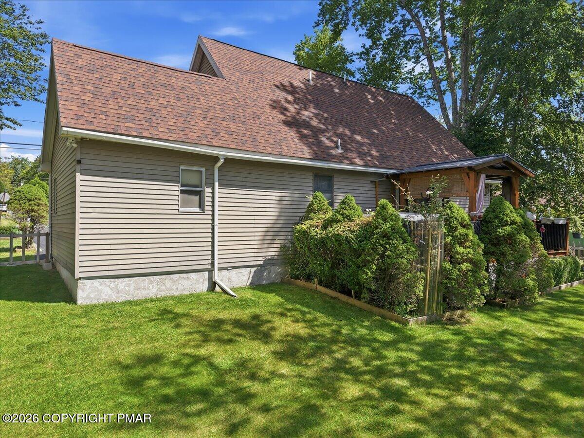 7110 Robinwood Drive Property Photo 33