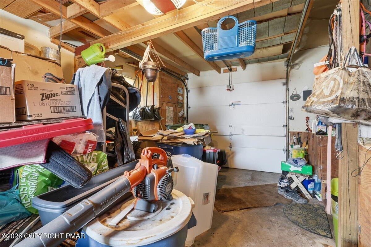 7110 Robinwood Drive Property Photo 37