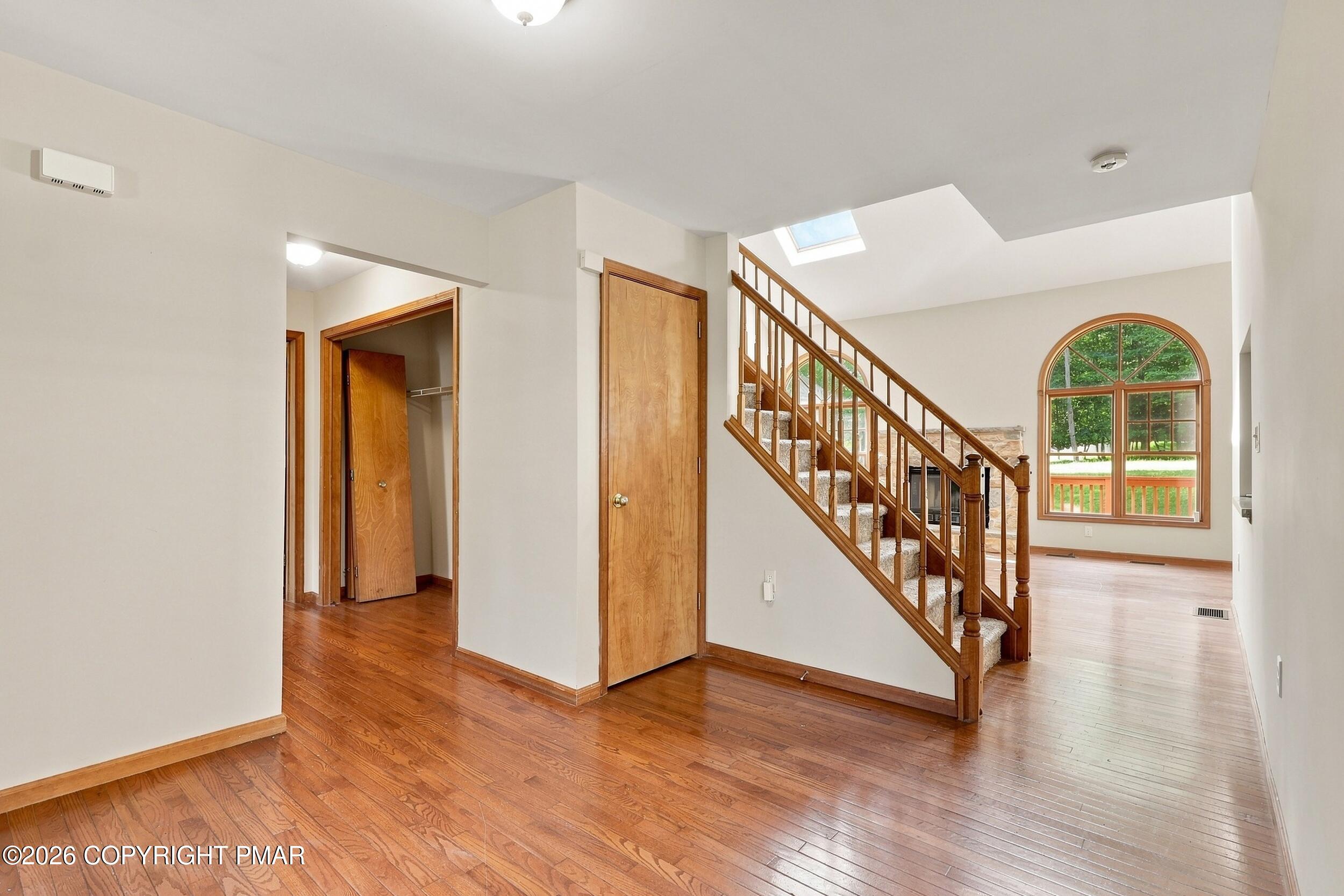 192 Waverly Drive Property Photo 9