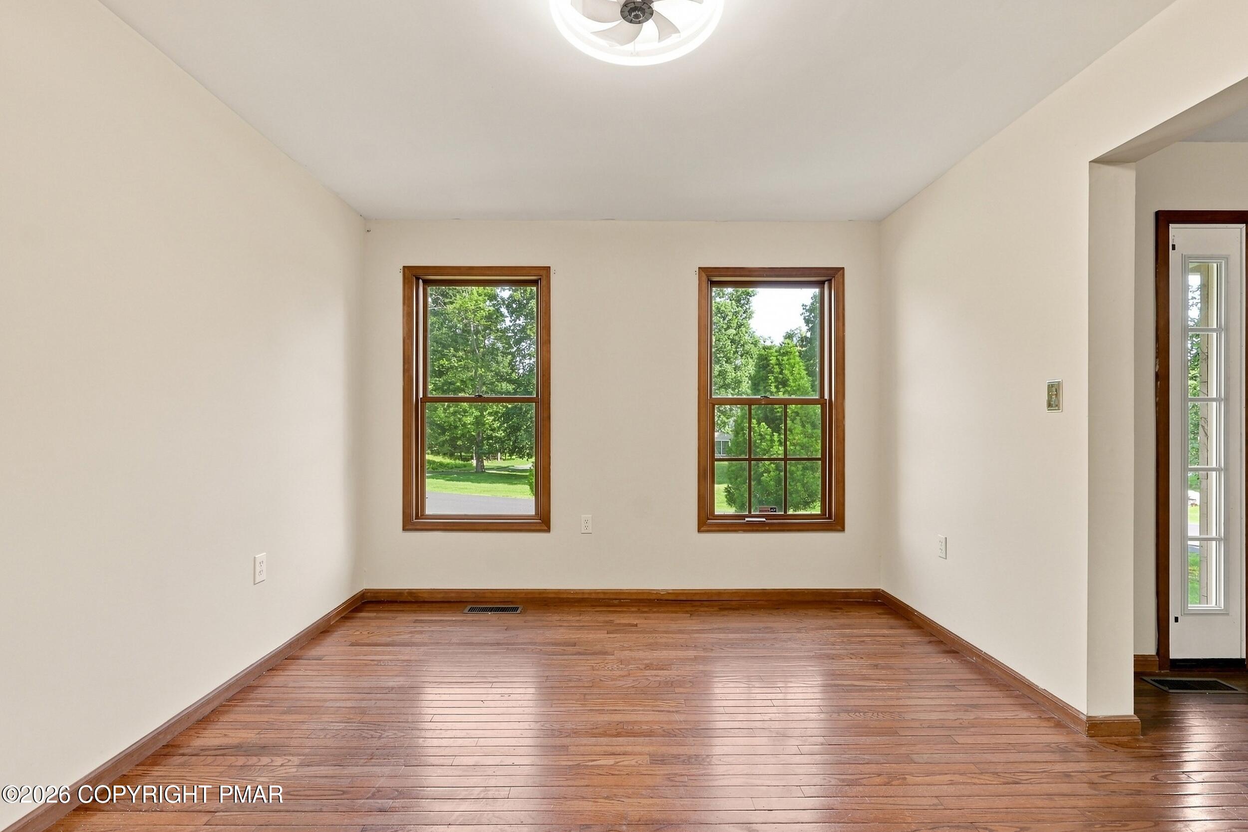 192 Waverly Drive Property Photo 13