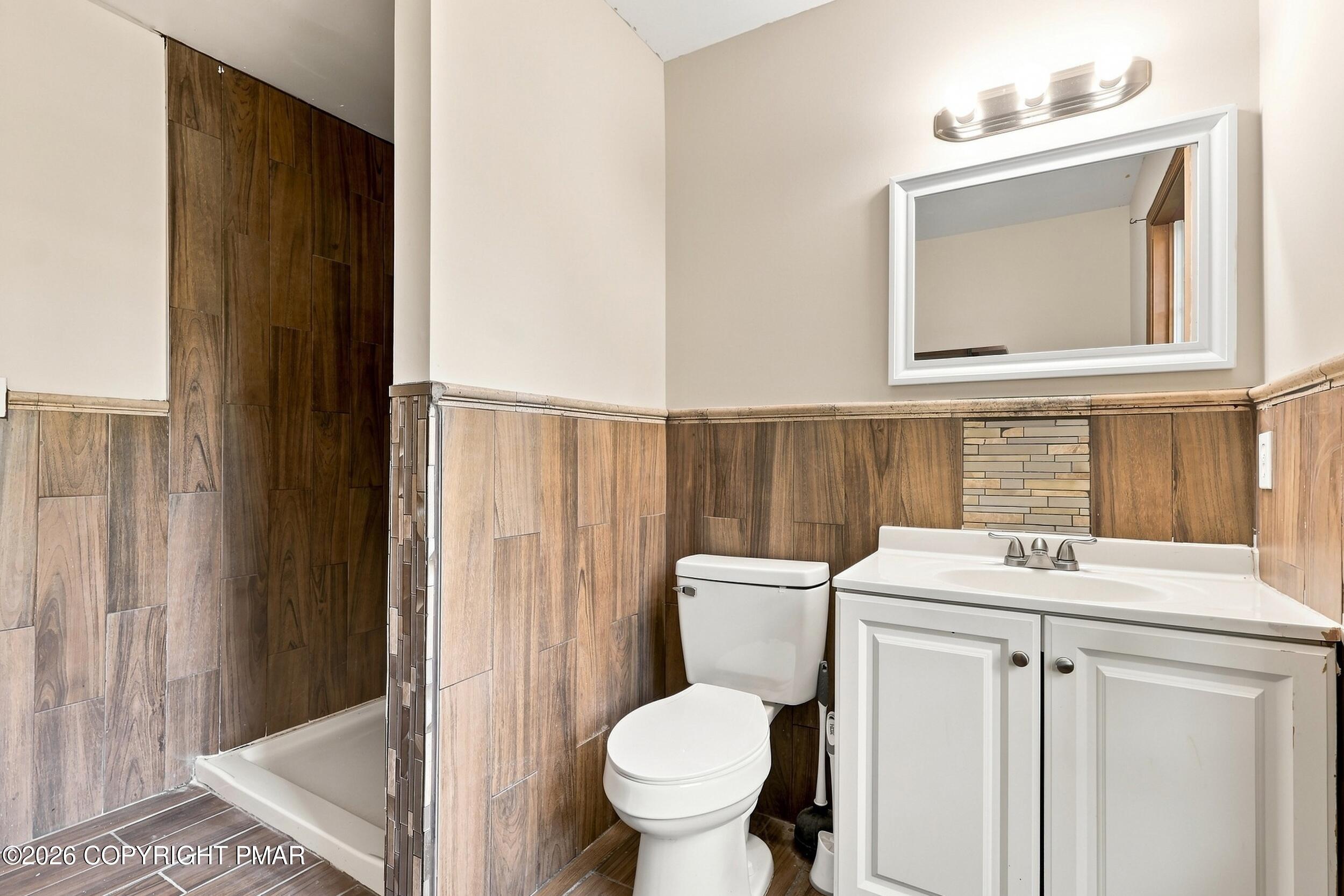 192 Waverly Drive Property Photo 14