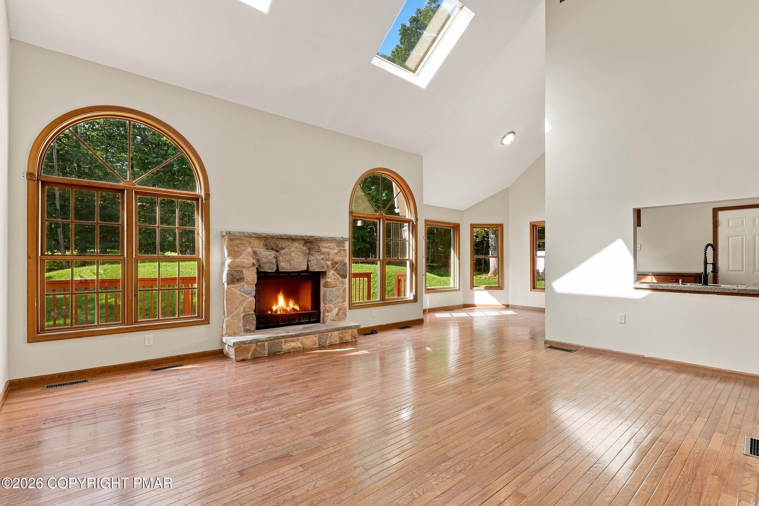 192 Waverly Drive Property Photo 18