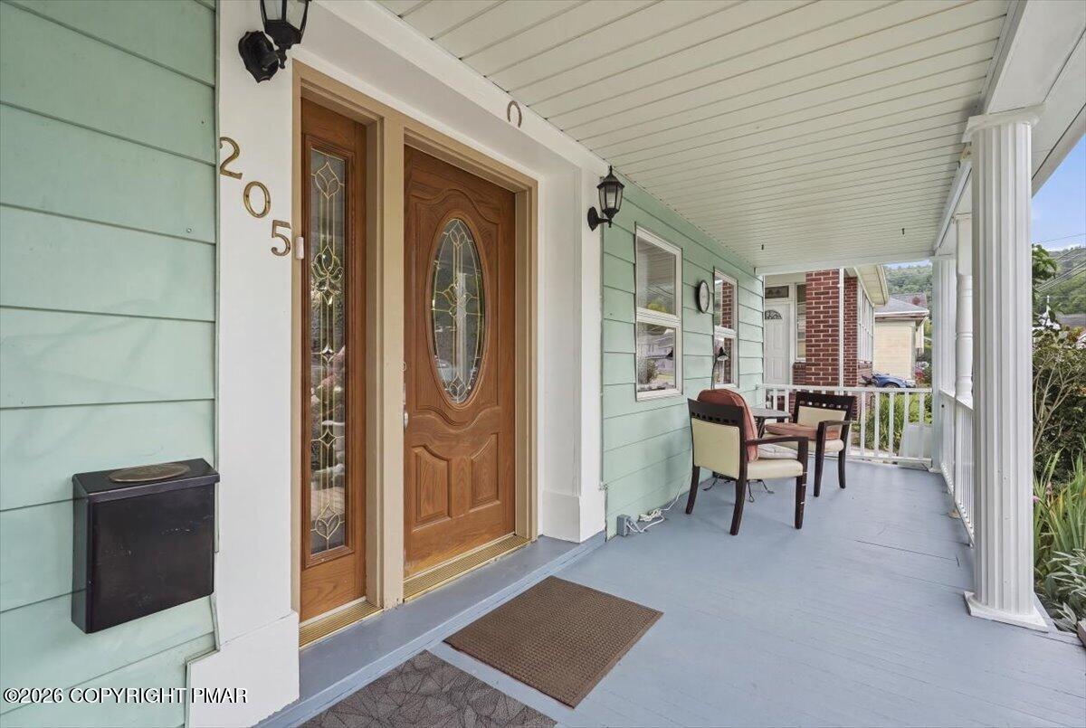 205 Maple Avenue Property Photo 12