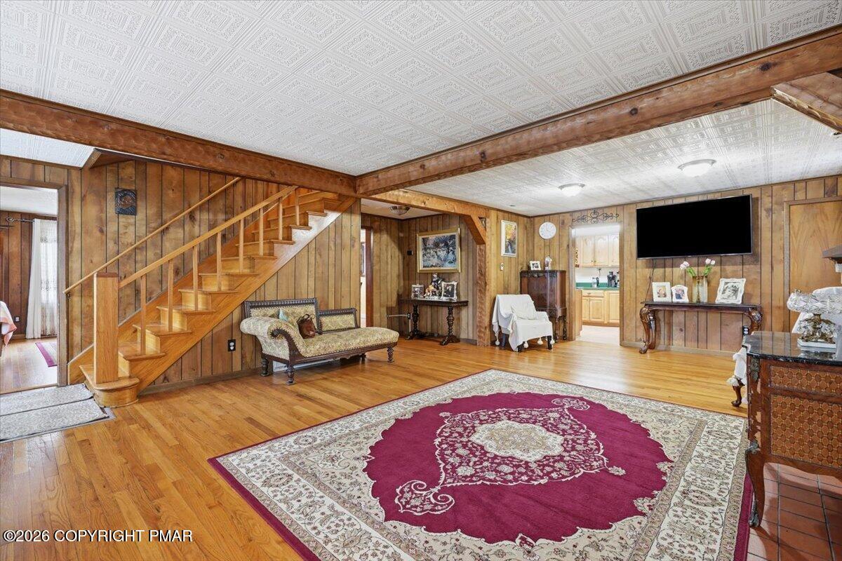205 Maple Avenue Property Photo 14