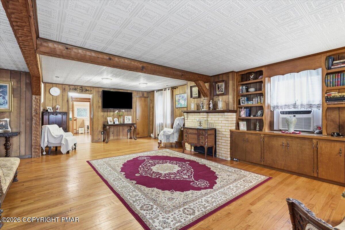 205 Maple Avenue Property Photo 15
