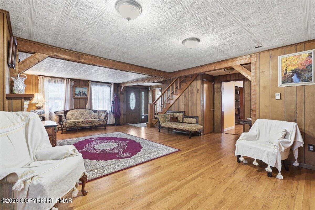 205 Maple Avenue Property Photo 17