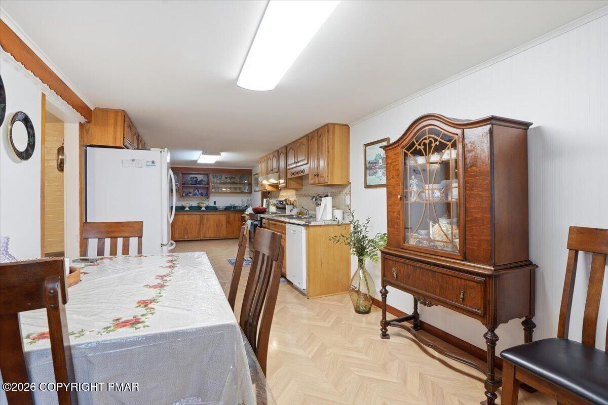 205 Maple Avenue Property Photo 33