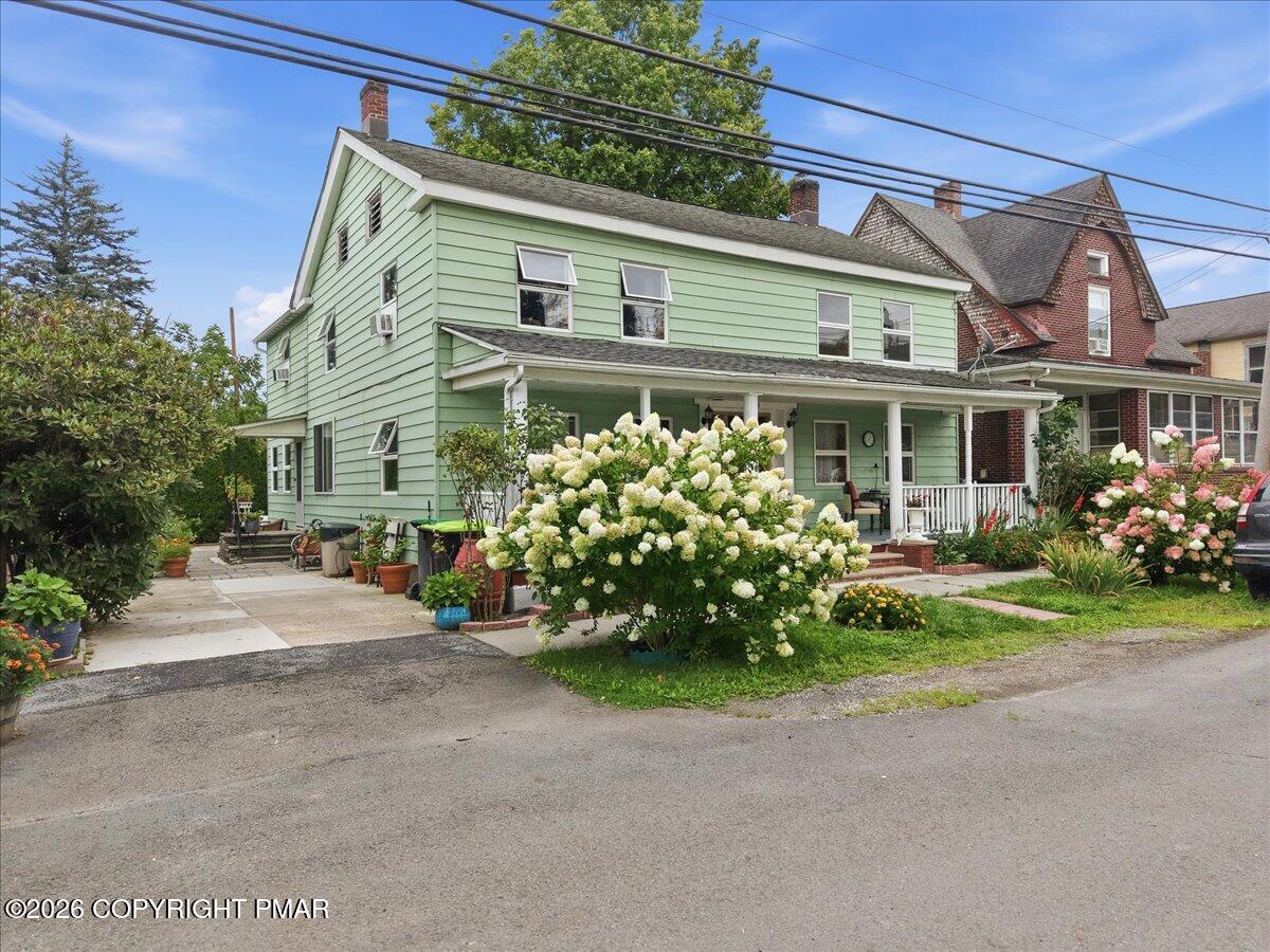 205 Maple Avenue Property Photo 62