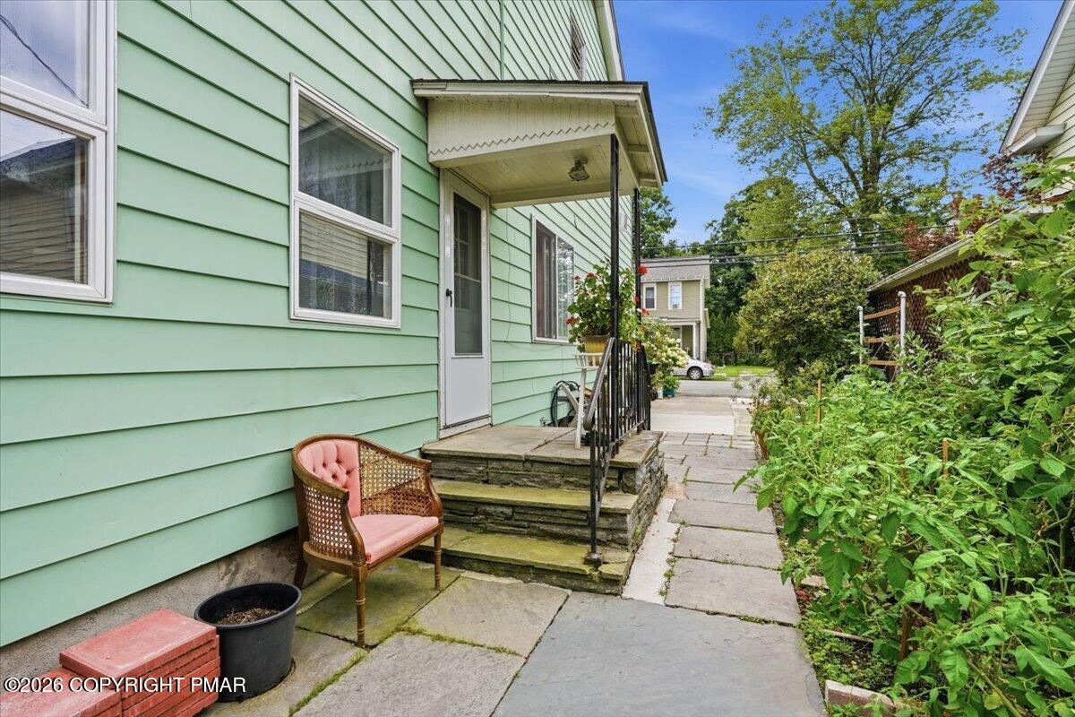 205 Maple Avenue Property Photo 66
