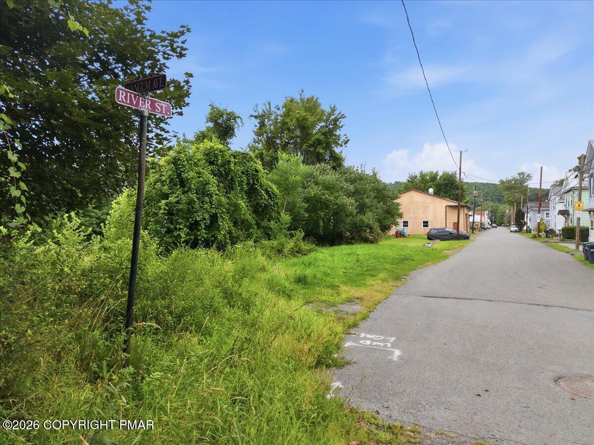 205 Maple Avenue Property Photo 75