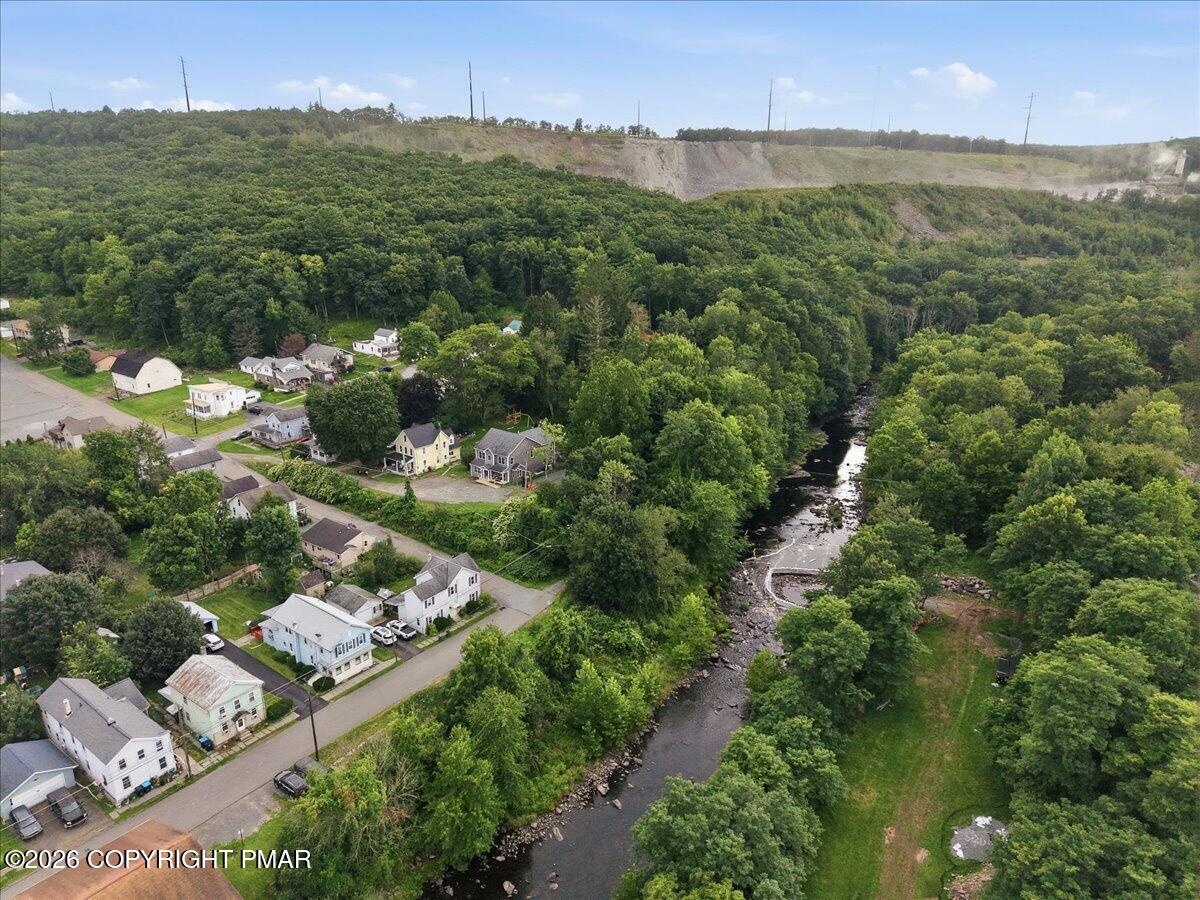 205 Maple Avenue Property Photo 94