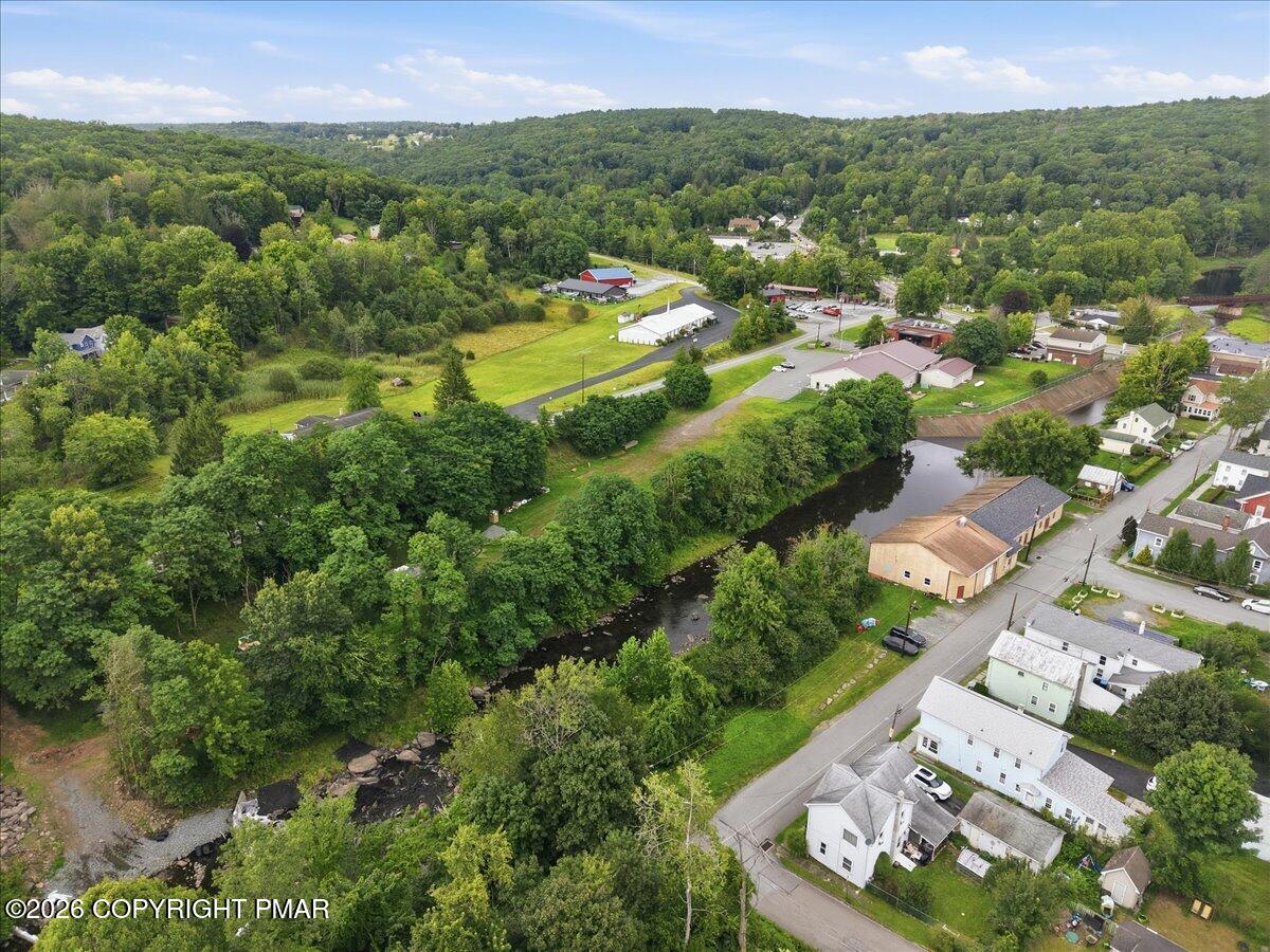 205 Maple Avenue Property Photo 95