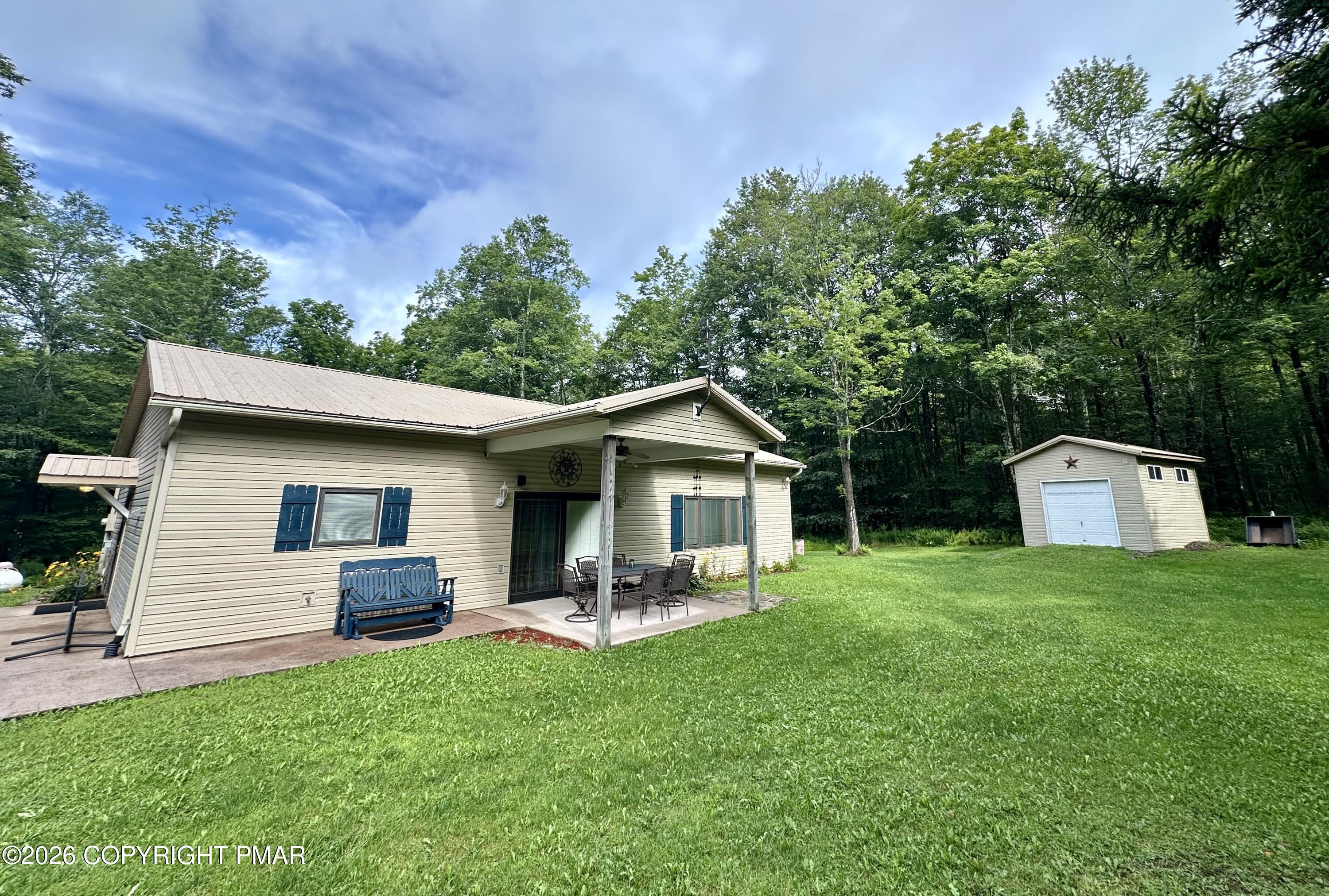 1201 Railroad Avenue Property Photo 1