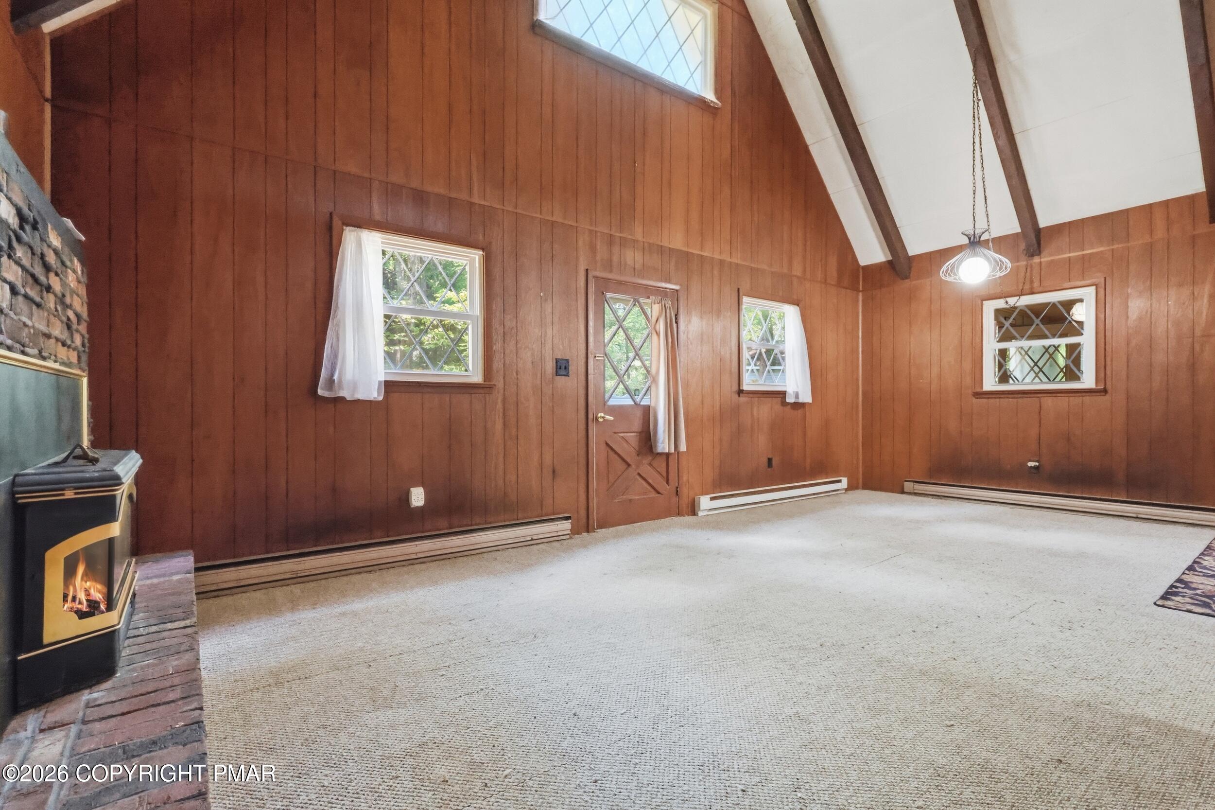 3307 Red Run Road Property Photo 4