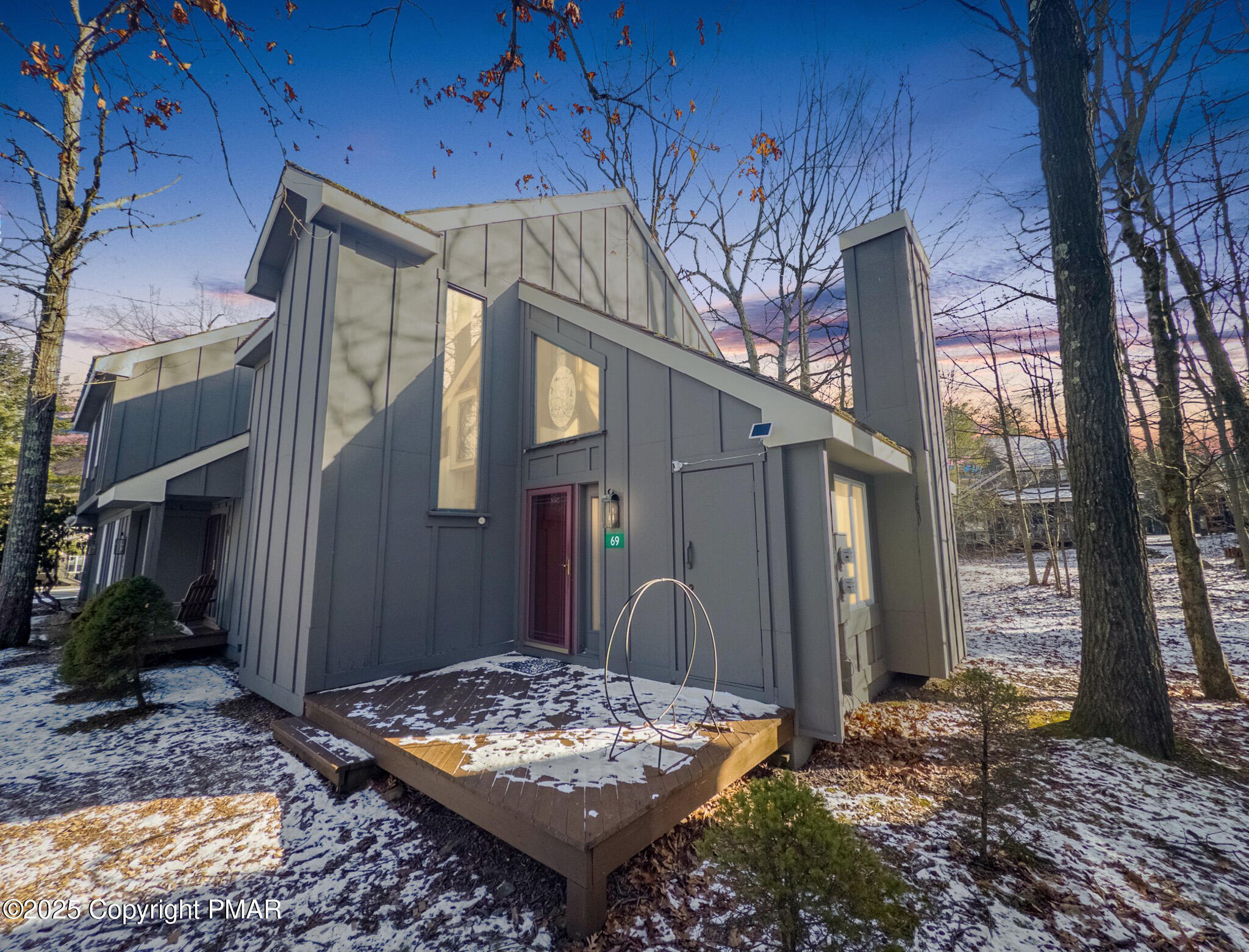 69 Telemark Property Photo 2