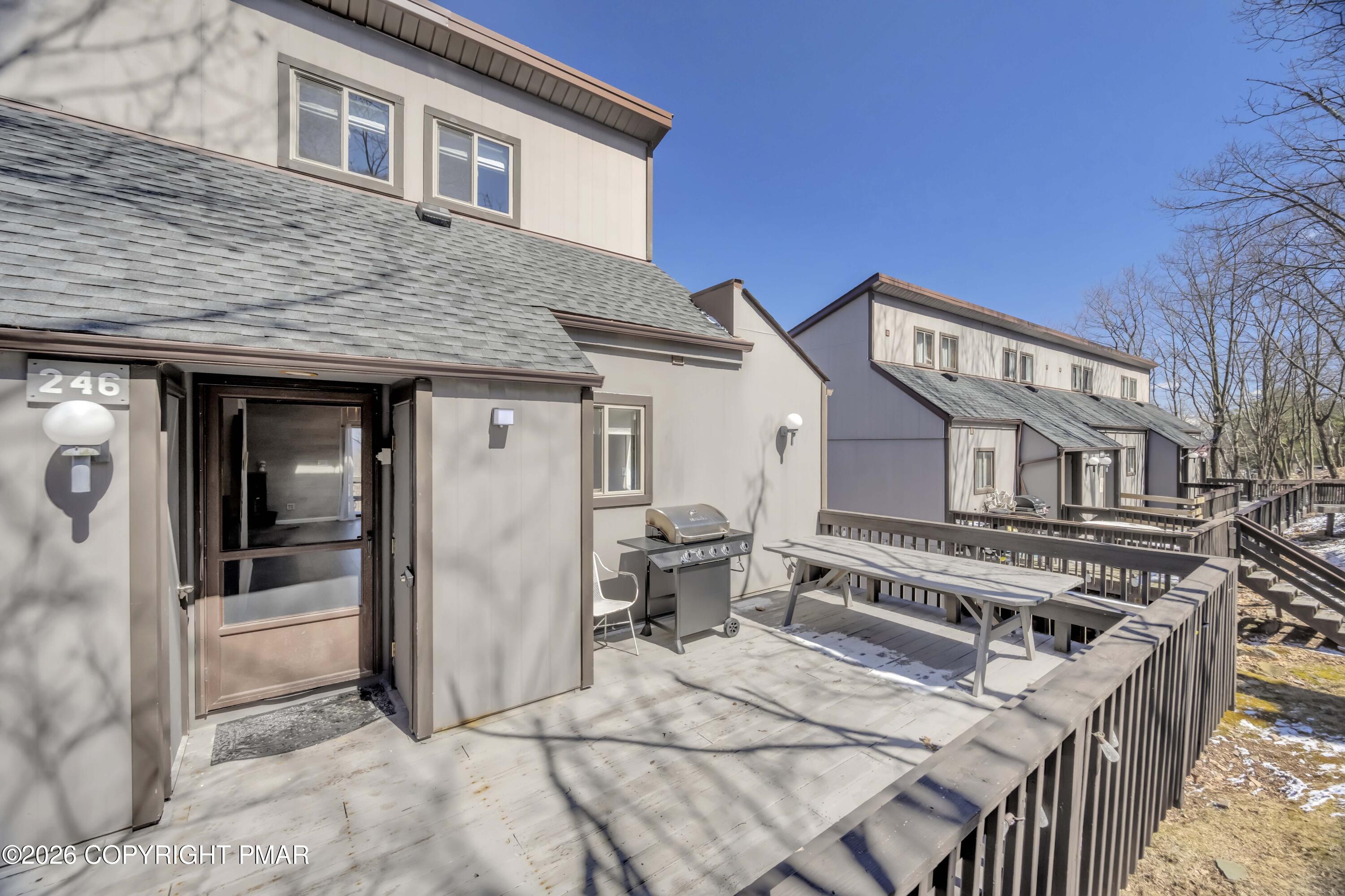 246 High Pass Way Property Photo 1