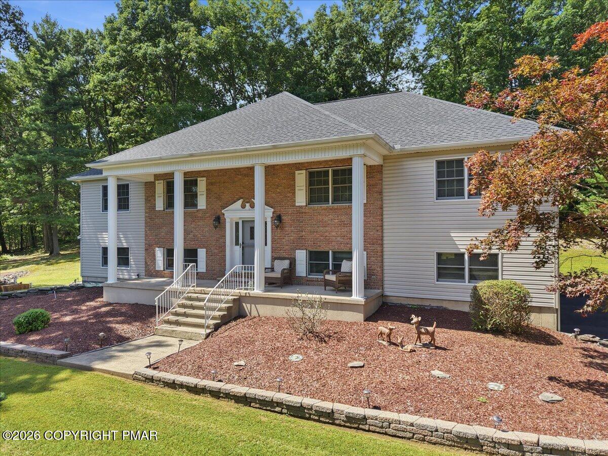 173 Marcelle Terrace Property Photo 3