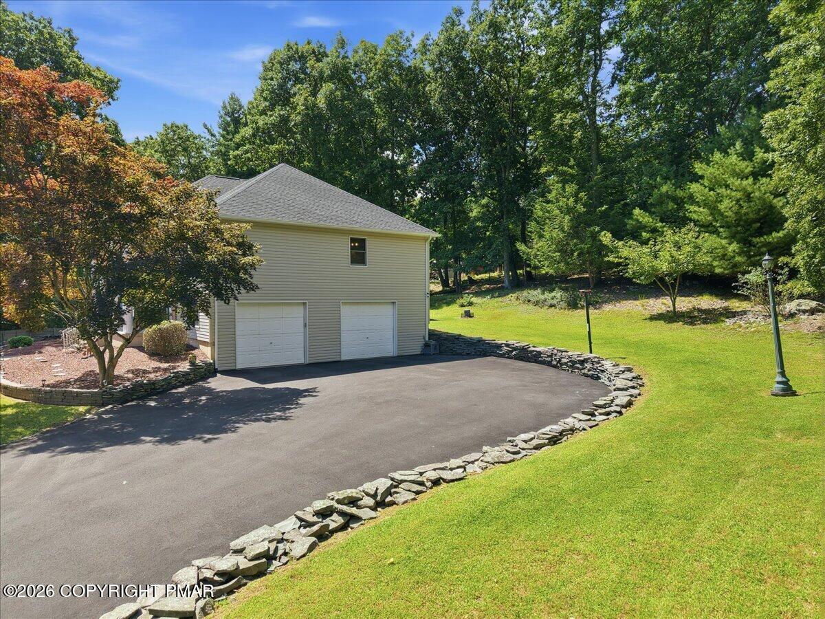 173 Marcelle Terrace Property Photo 104