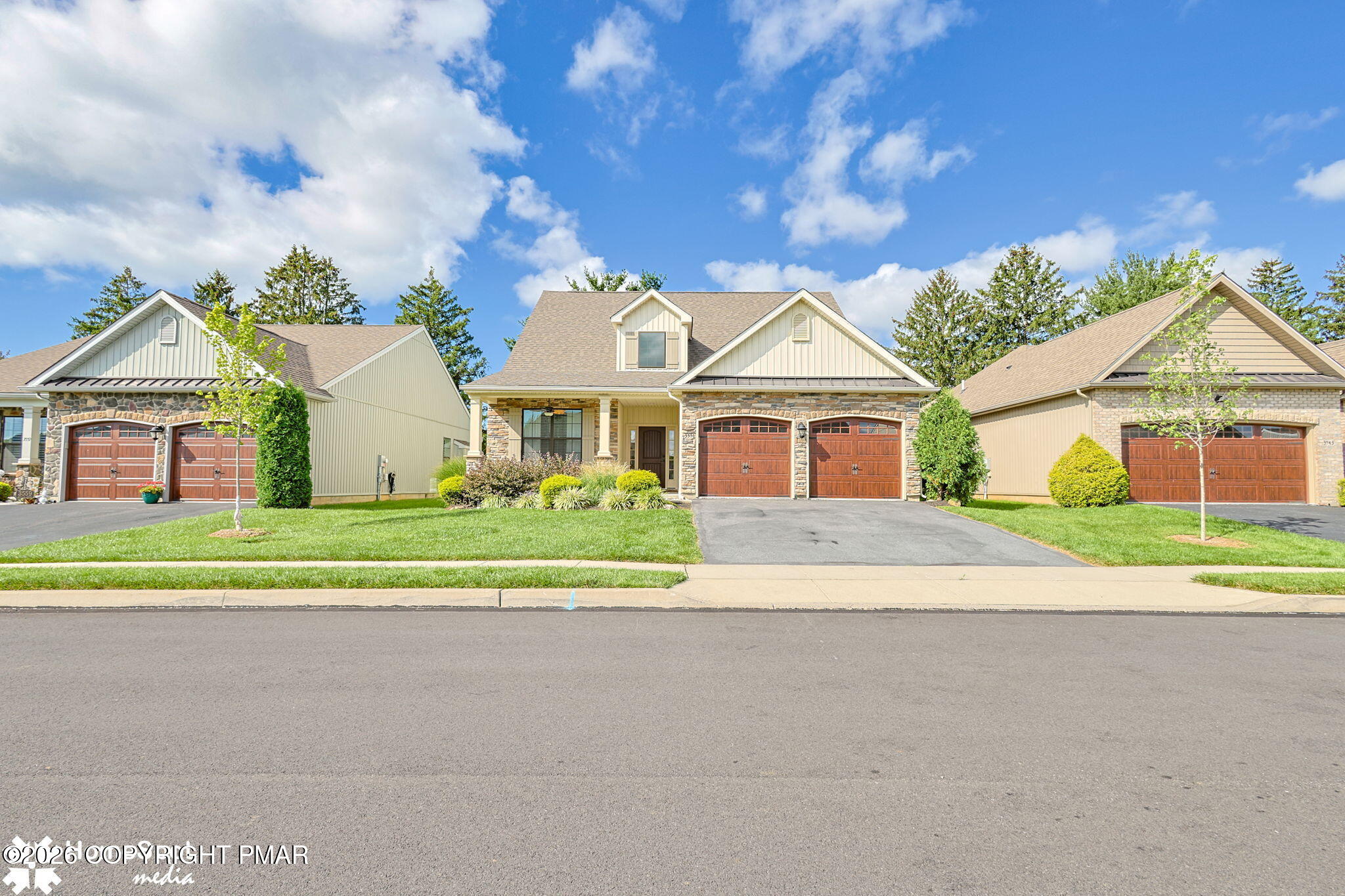3551 Daylily Drive Property Photo 3