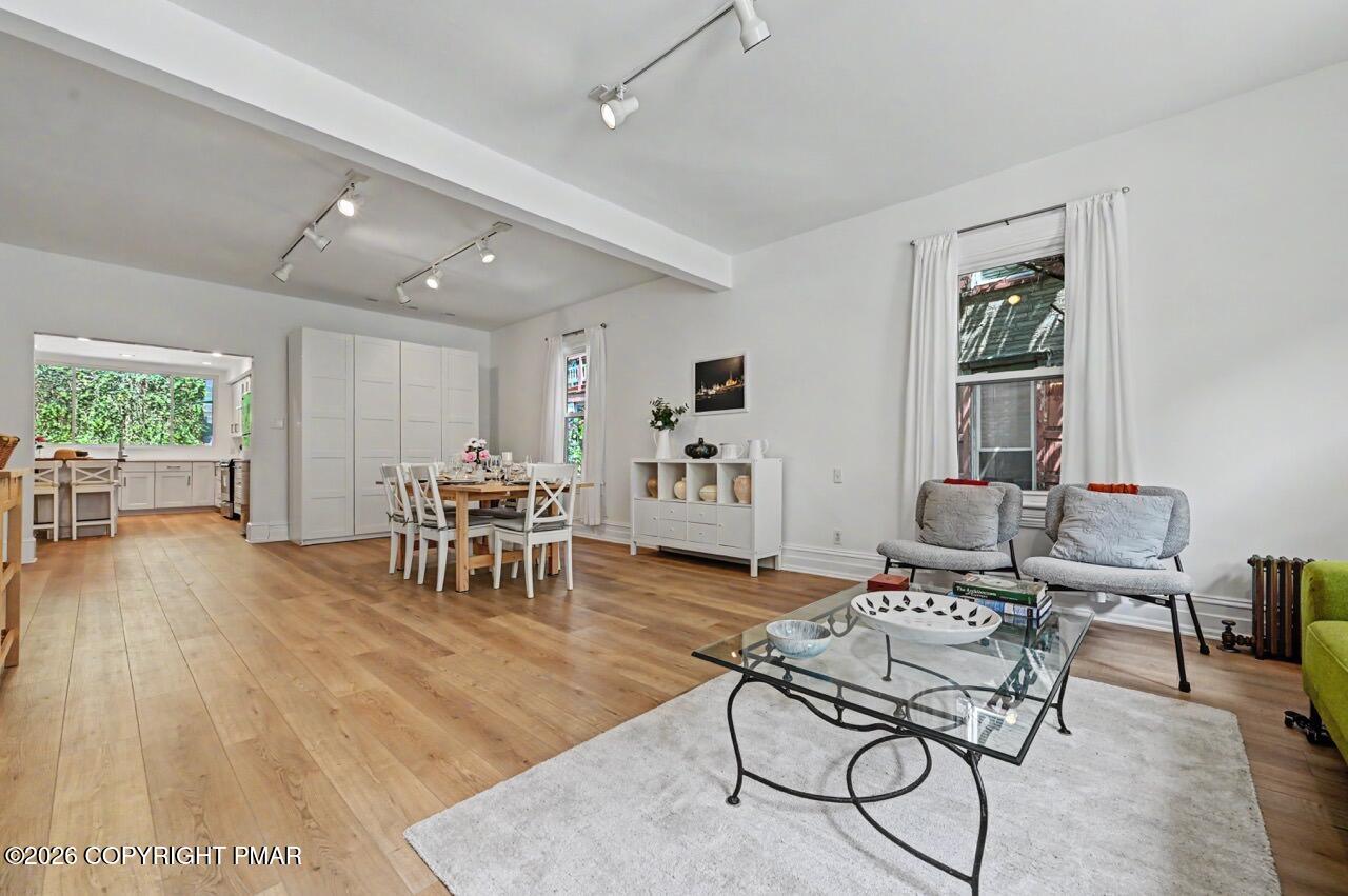 54 W Broadway Property Photo 12