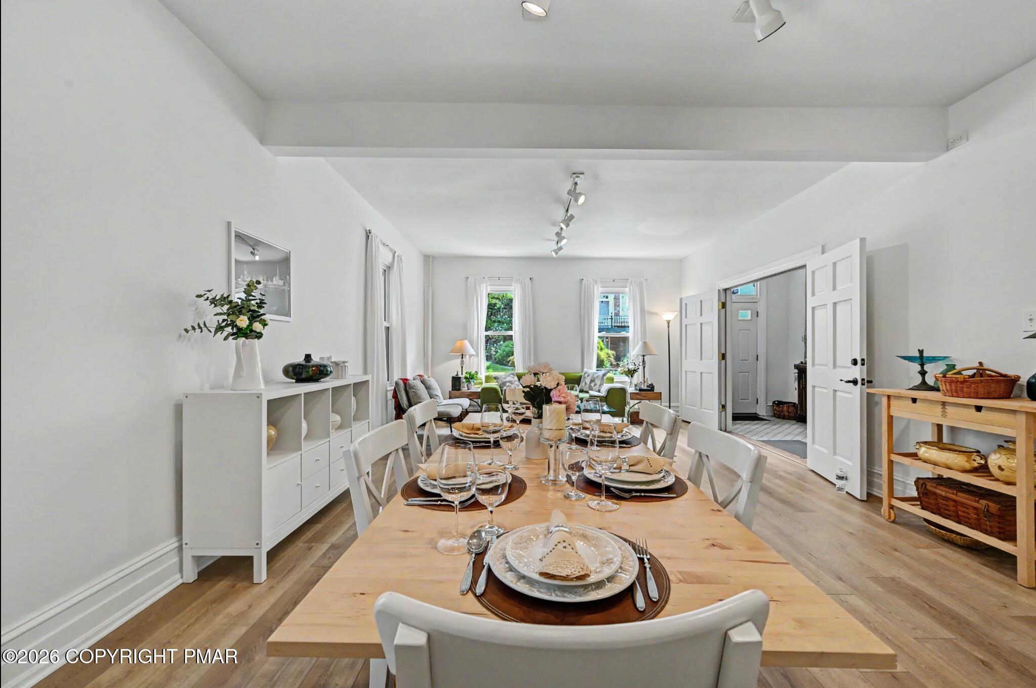 54 W Broadway Property Photo 25