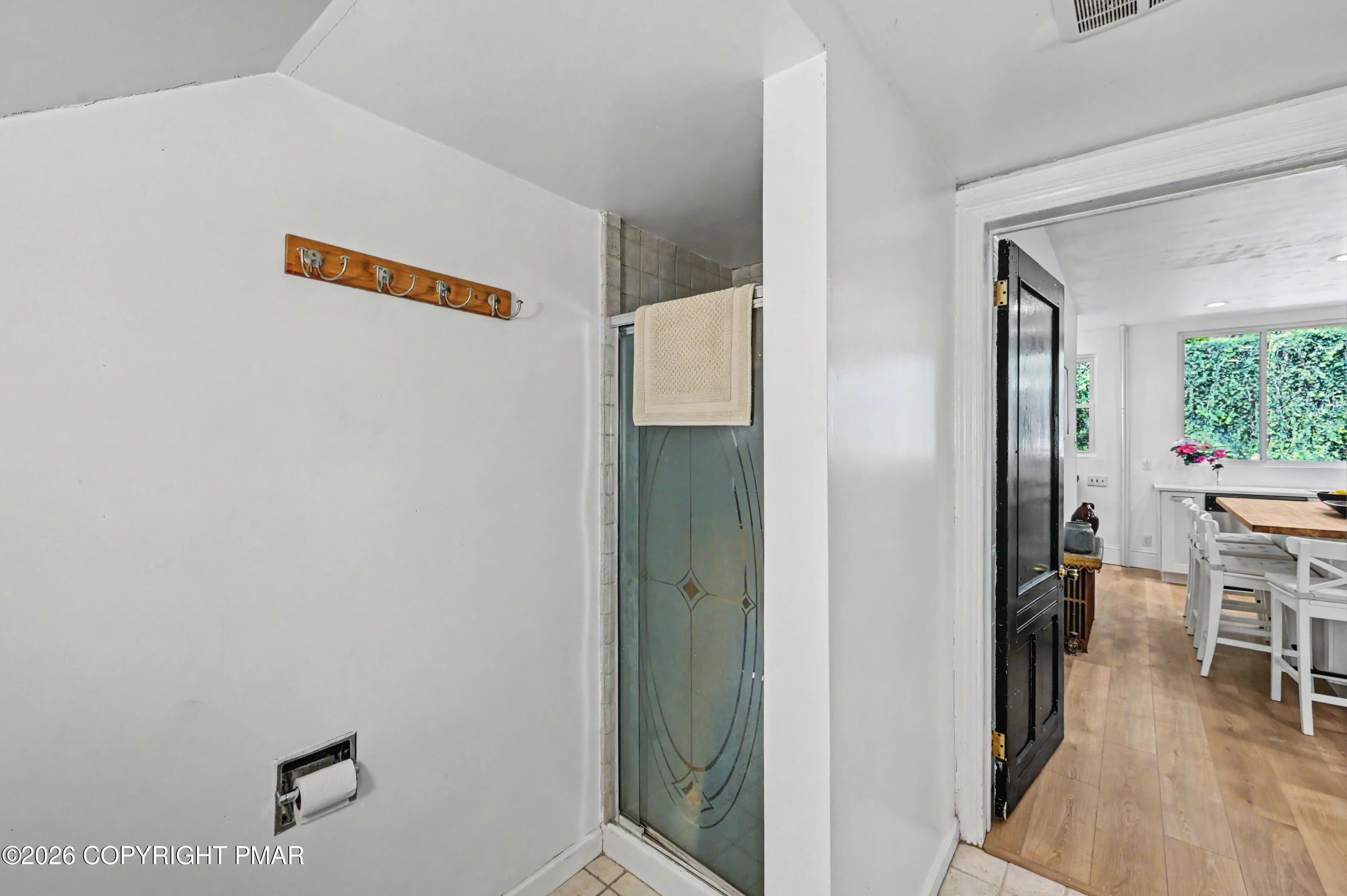 54 W Broadway Property Photo 38